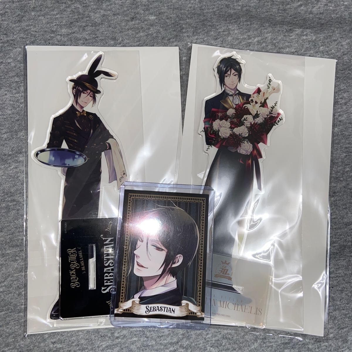 Amazon.co.jp: 黒執事 セバスチャン アクリルスタンド : おもちゃ