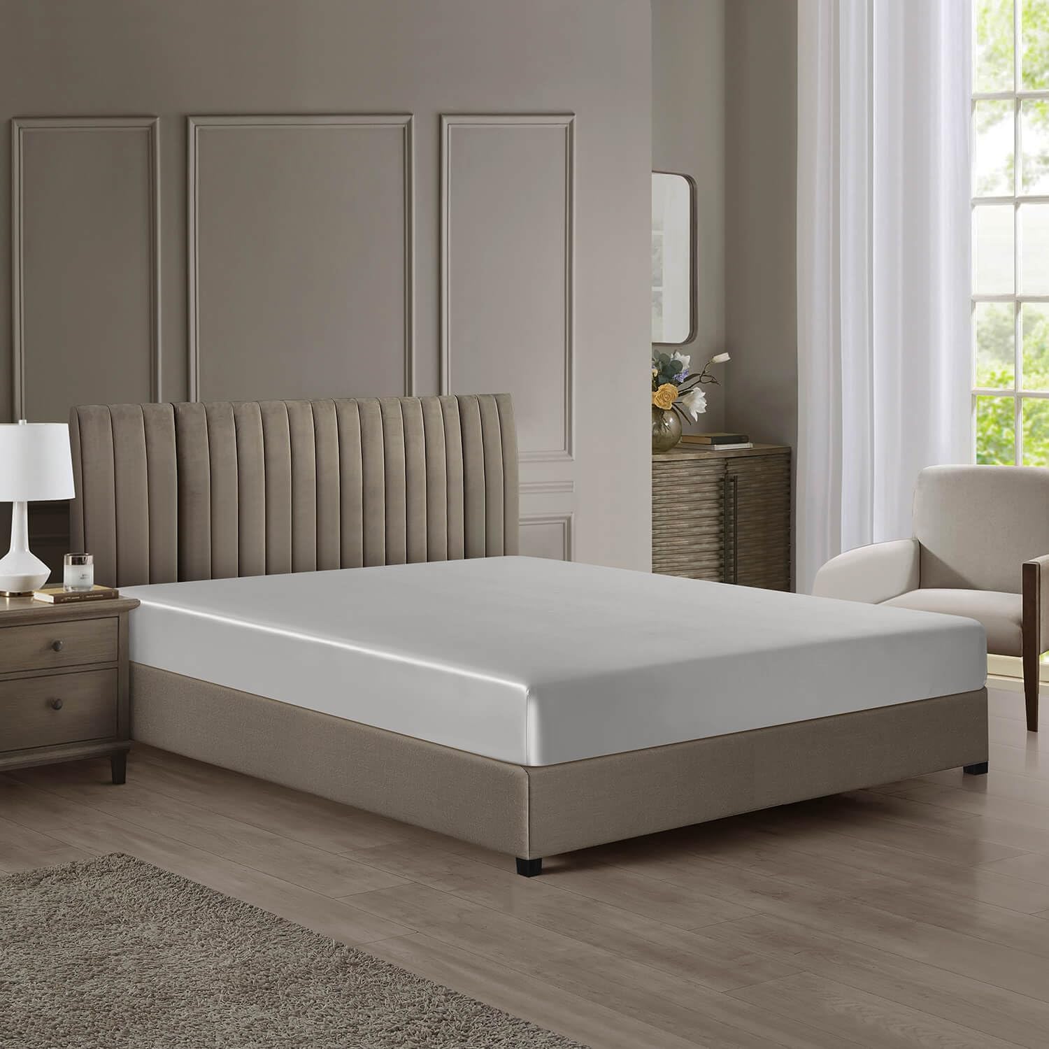 Disangni Light Grey 22 Momme 6A Grade 100% Mulberry Silk Fitted Sheet, Oeko-Tex Certified, 1 Piece Luxury Soft Silk Fitted Sheet, Deep Pocket (, 180X200+30Cm)