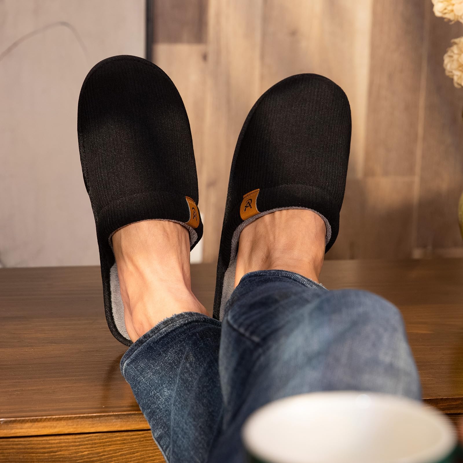 VeraCosy Chaussons respirantes douces pour hommes à mémoire foam intérieur outdoor l'été et l'automne pantoufles