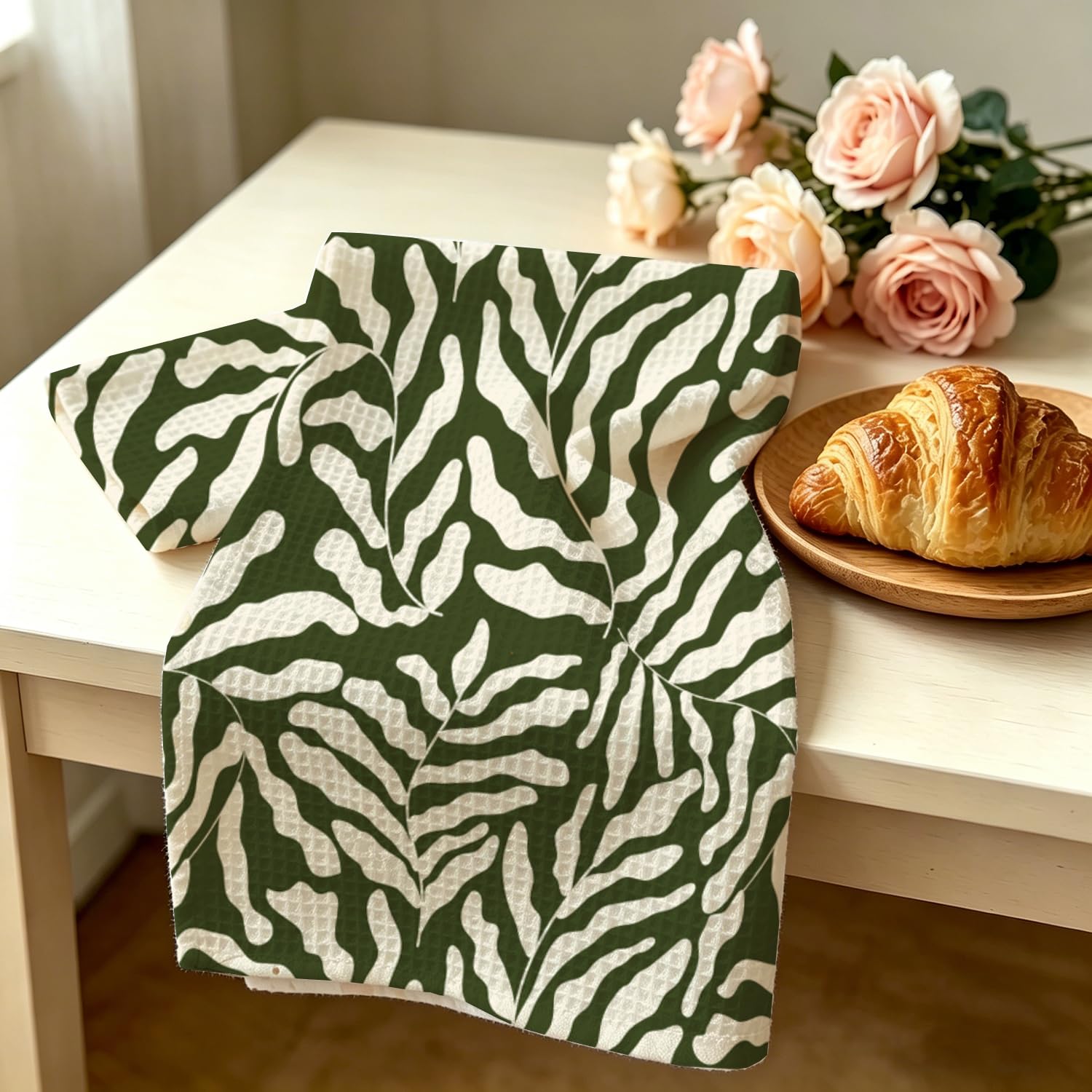 PLIGREAT Confezione da 2 strofinacci da cucina a nido d'ape, con motivo a foglie, in cotone, colore arancione, assorbenti, ad asciugatura rapida, in microfibra sostenibile, 40 x 72 cm