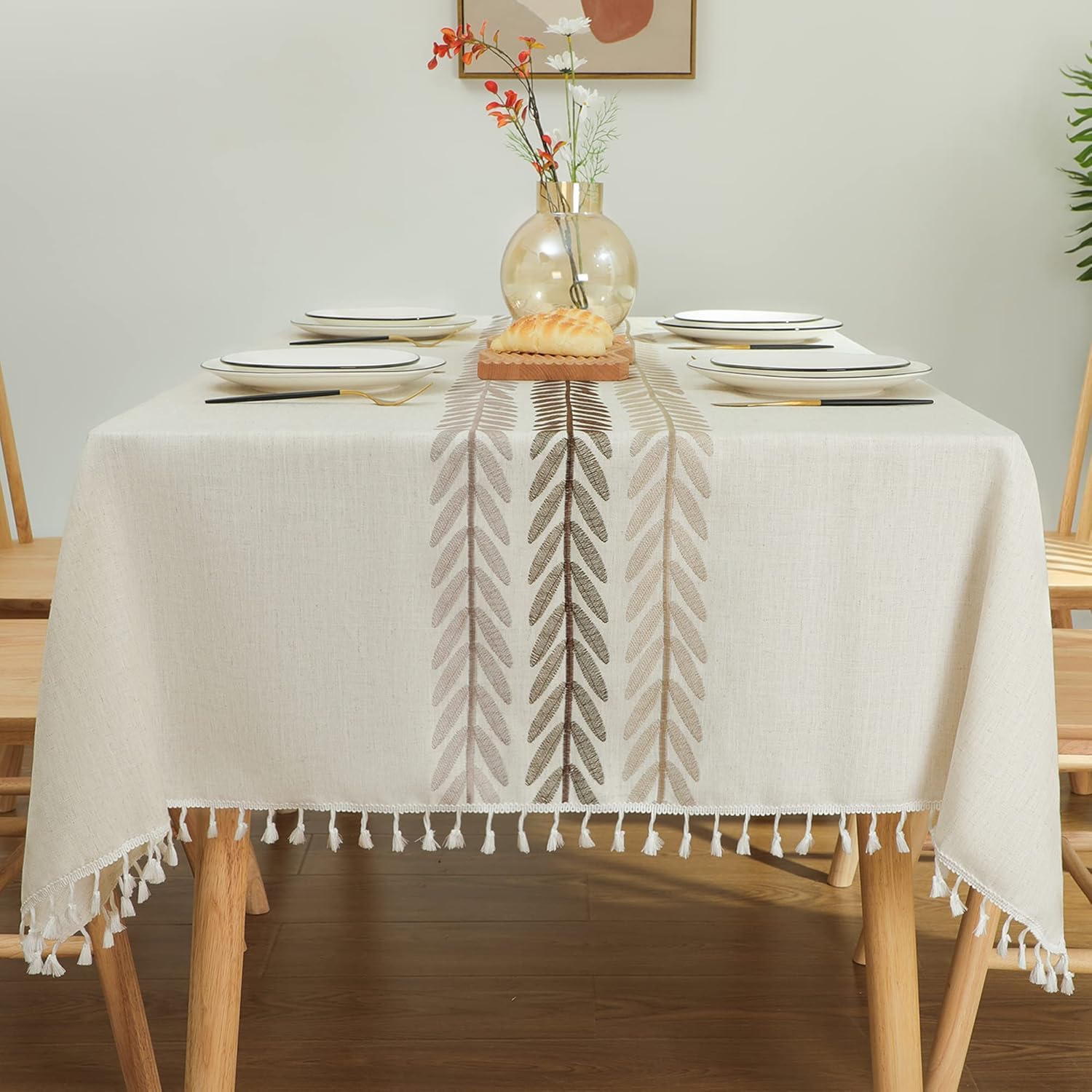 Laolitou Table Cloth Cotton Linen, 55 x 86 Inch Tablecloth Rectangular, Table Cover Wipeable Anti-Wrinkle Tassel Design for Christmas Party Outdoor Garden Kitchen Dinning (Beige, Wine Leaf)