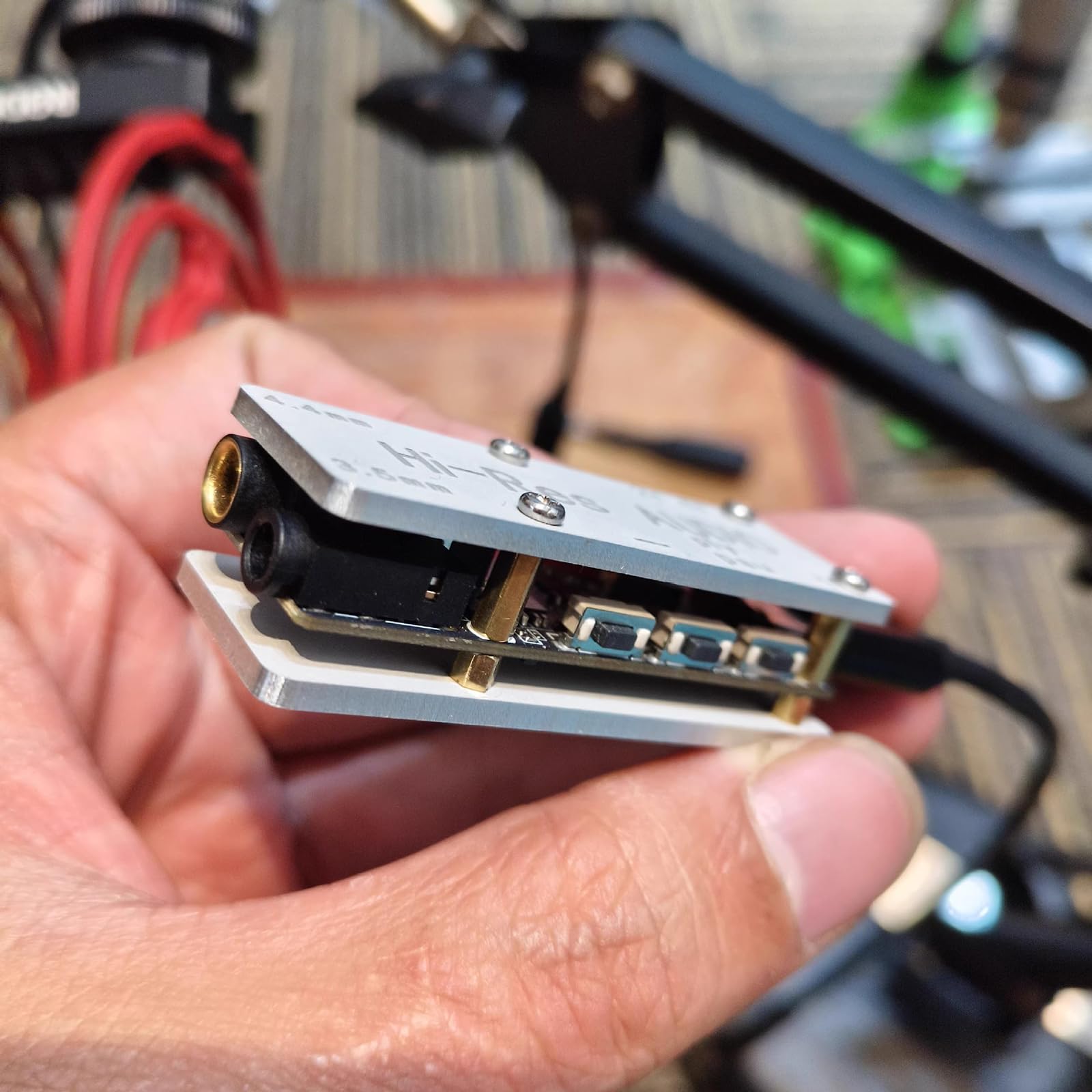 Amplificatore professionale per cuffie con doppio chip CS43198 e aumento del suono con gestione avanzata della potenza