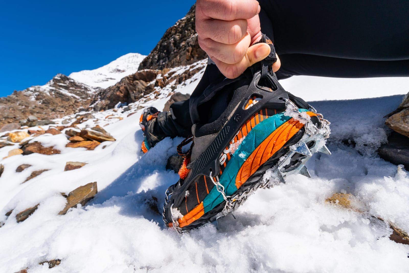 Nortec Spikes ALP 2.0 Made in Italy für Winter Trekking auf EIS und Schnee, Micro Spikes Leicht für Schuhe mit Tasche