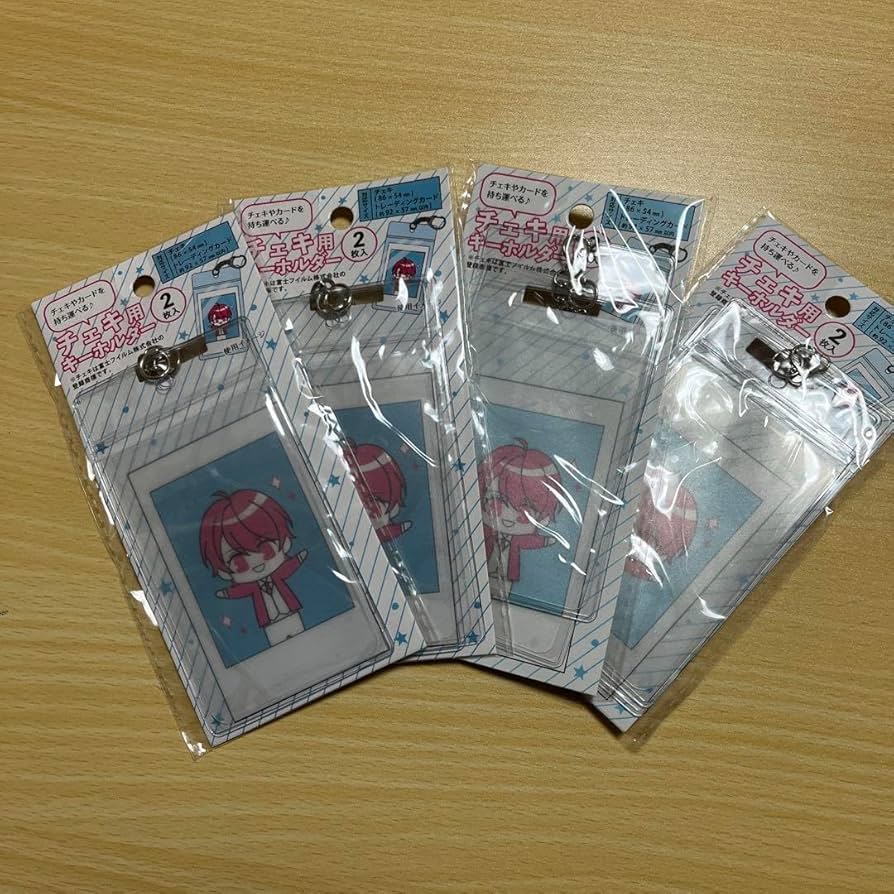 アクリルキーホルダー 4種セット チェキ4種類 シール1種類 Amazon.co.jp: セリア 推し活グッズ チェキ トレカ キーホルダー