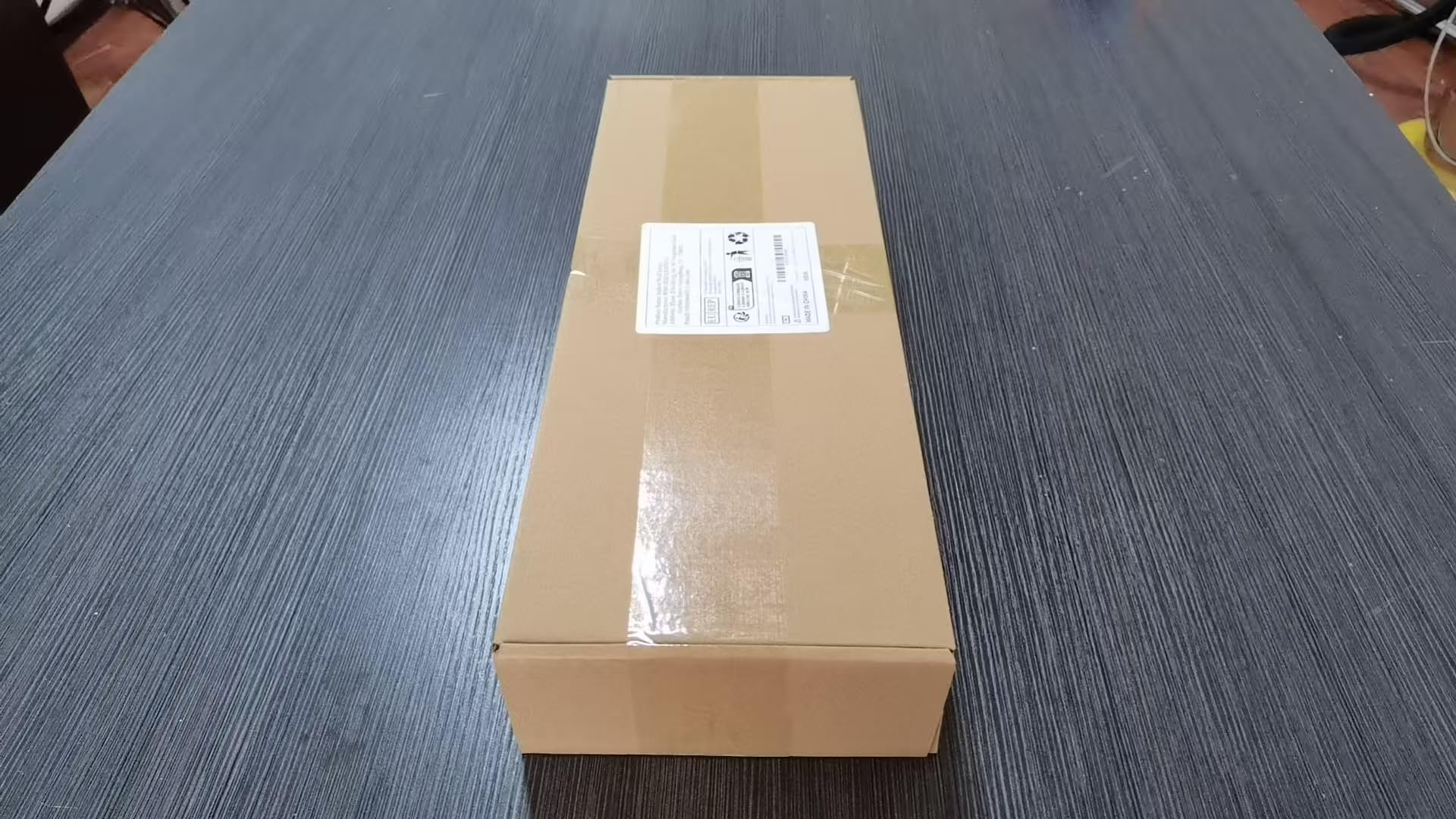 Lampada da Parete LED Moderna Ricarica Wireless e USB 30 cm x 12 cm Luce Notturna Orientabile per Camera da Letto Rotabile Applique Luce Notturna Illuminazioni per Pareti Bianco (A destra)