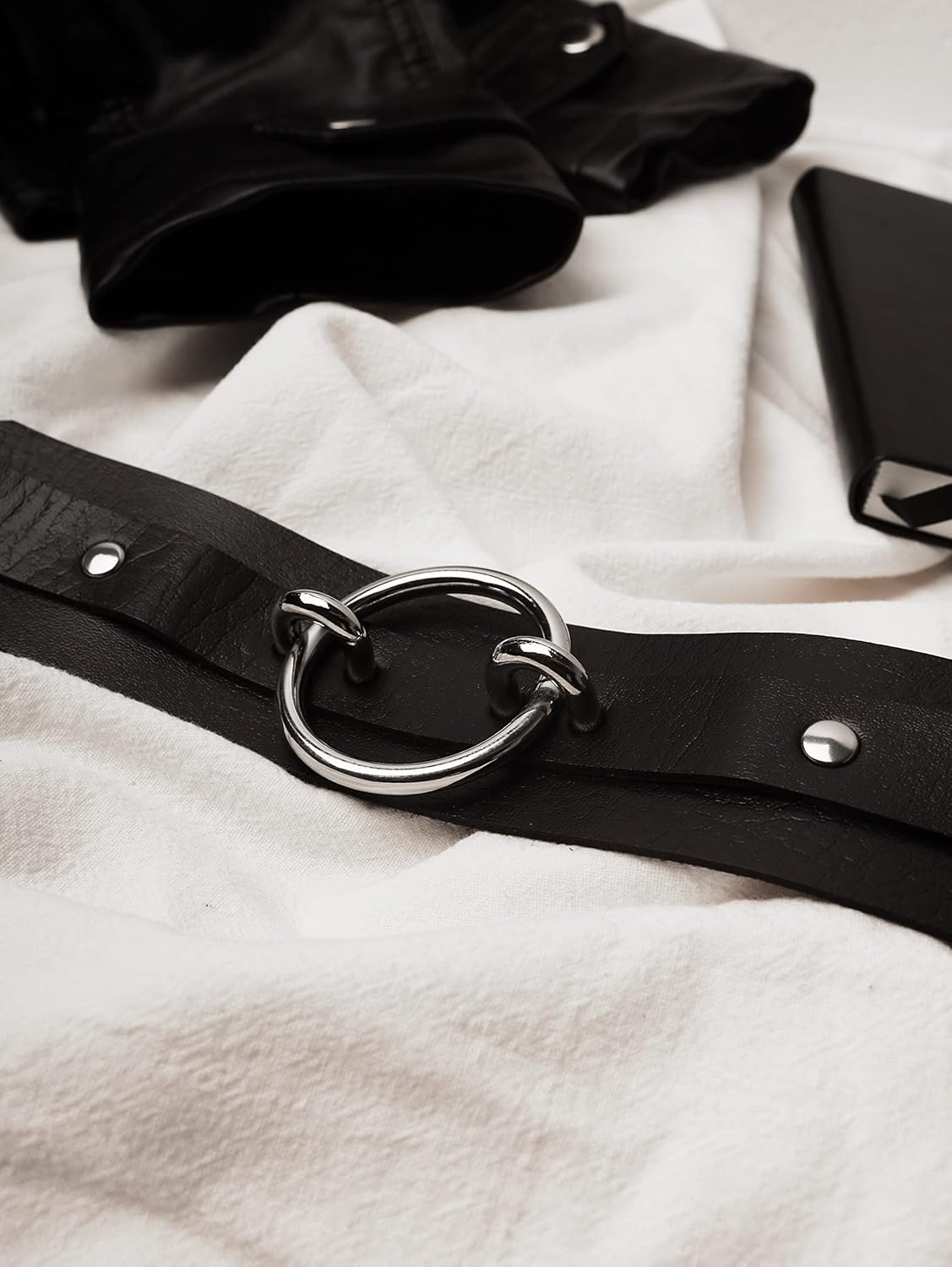 Sacina Gothic Punk Spiked Choker Necklace, Black PU Leather Choker, Goth Punk Jewelry Gift for Women, Men, Halloween Christmas New Year Gift - Image 5