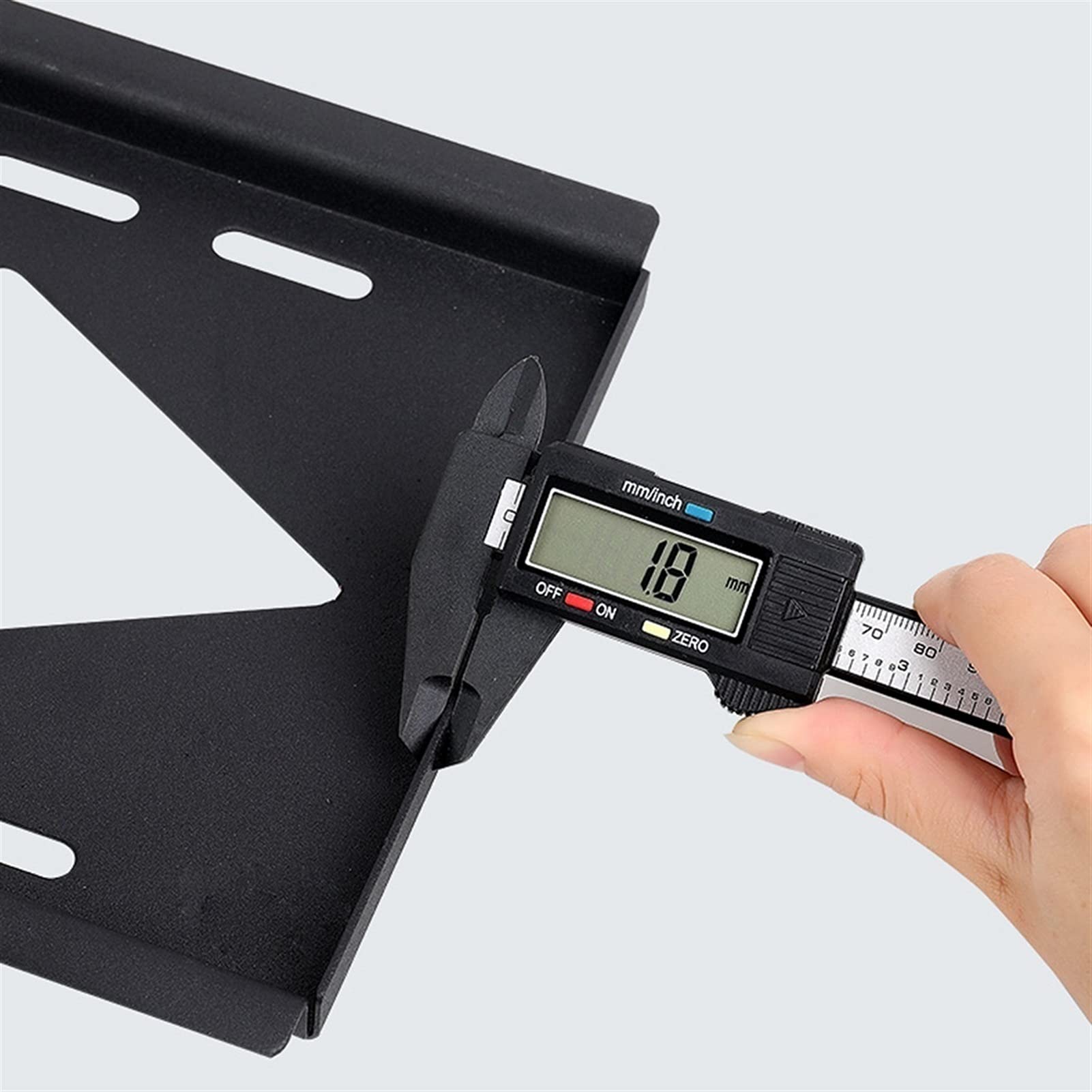 LIU- Soporte De Pared Inclinable para TV con Diseño De Perfil Bajo para Televisores De 42 "- 75", Ajuste De Inclinación De 15 °, Carga De 100 Libras, VESA Máximo 600x400 Mm