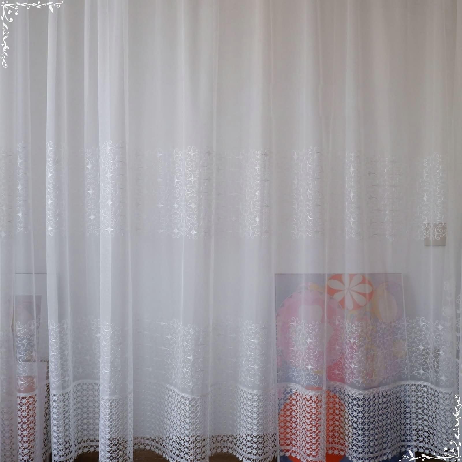 Rideau transparent fenetre Beydodo pour une chambre lumineuse et cocooning