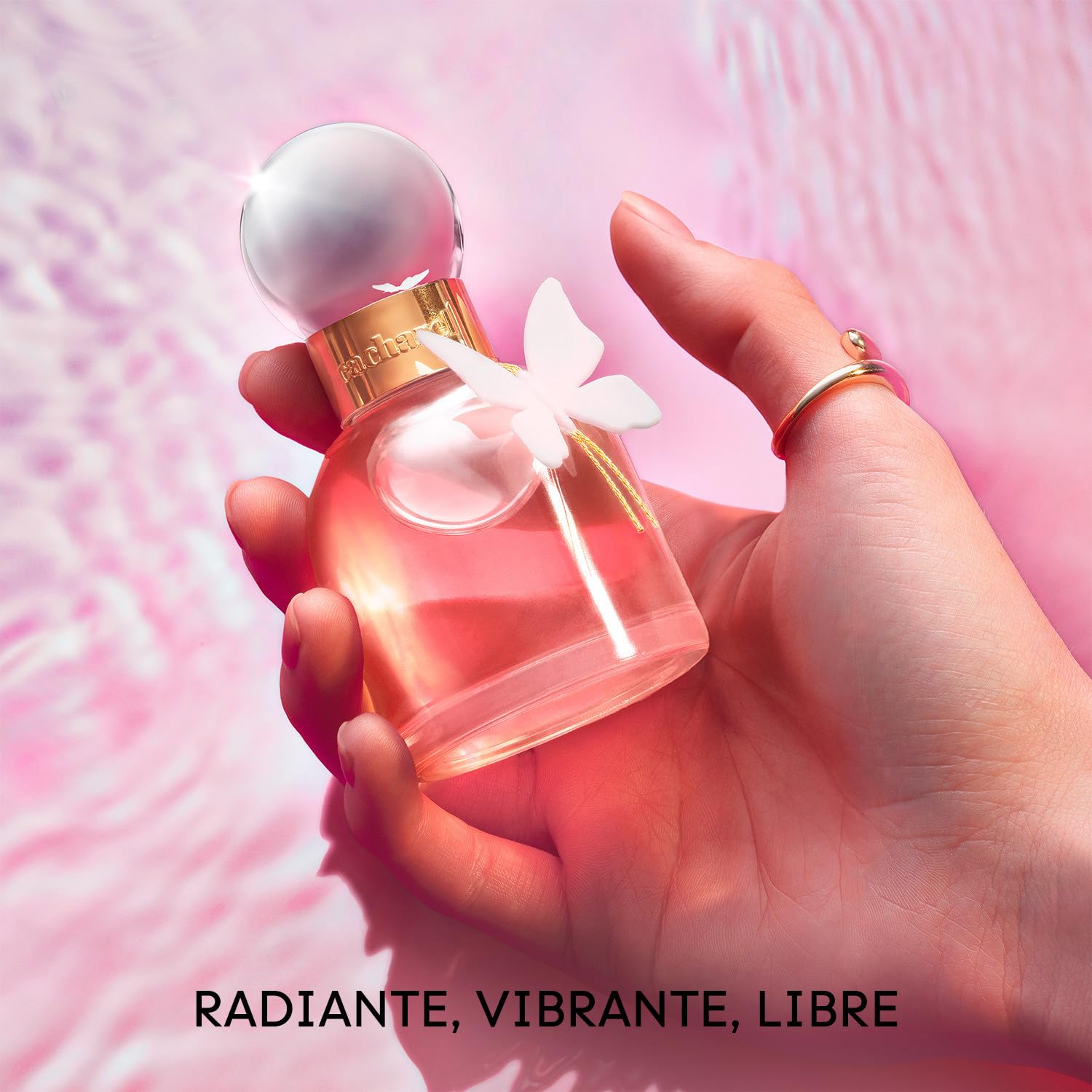 Ella Ella Eau de Parfum 30 ml | Jasmín de India, Flor de naranjo, Notas de coco vainilla, Botella recargable, larga duración