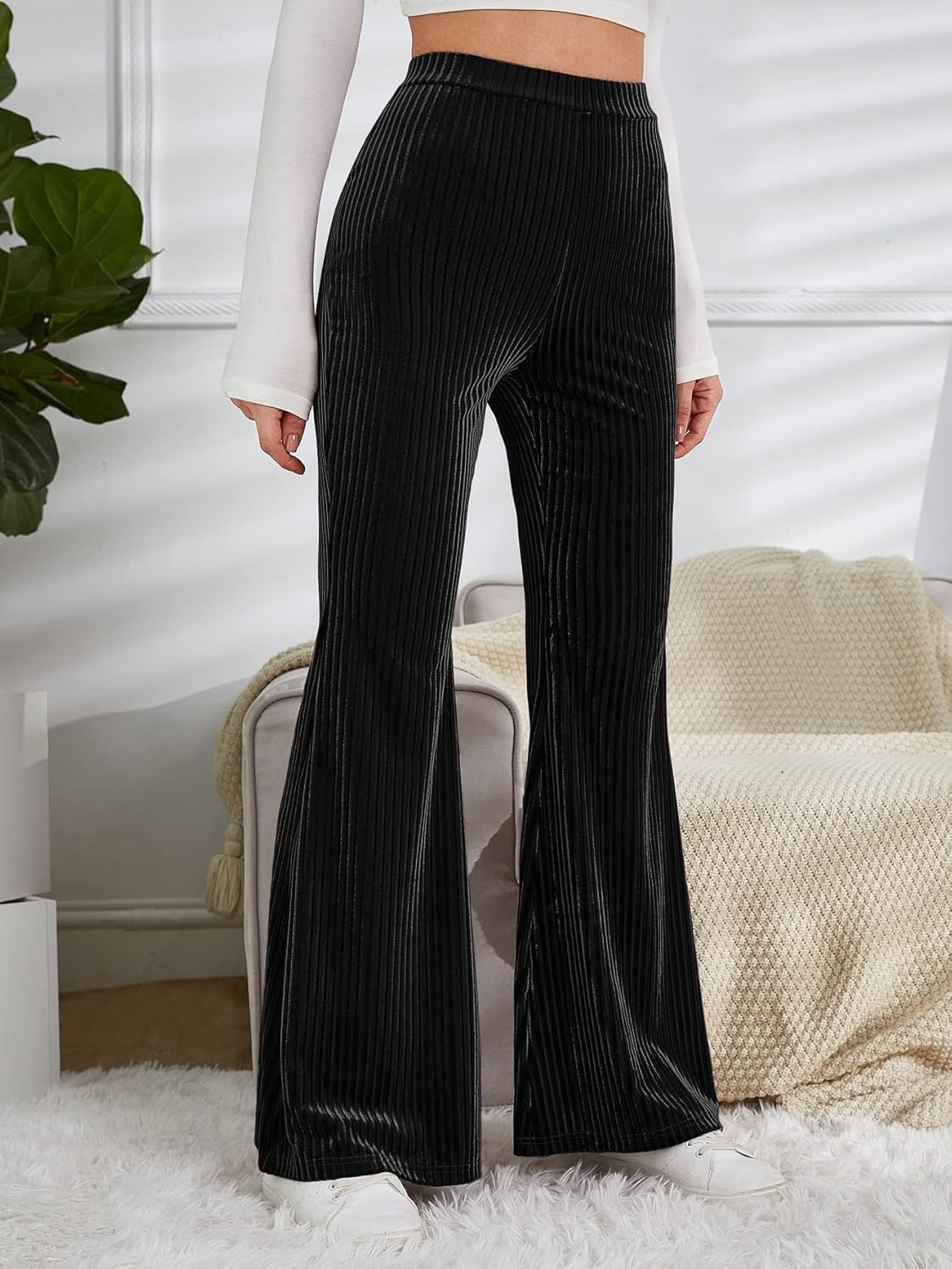 WDIRARA Women's Velvet Pants Bell Bottom Flare Pants High Waisted Warm Long Pants - Image 3