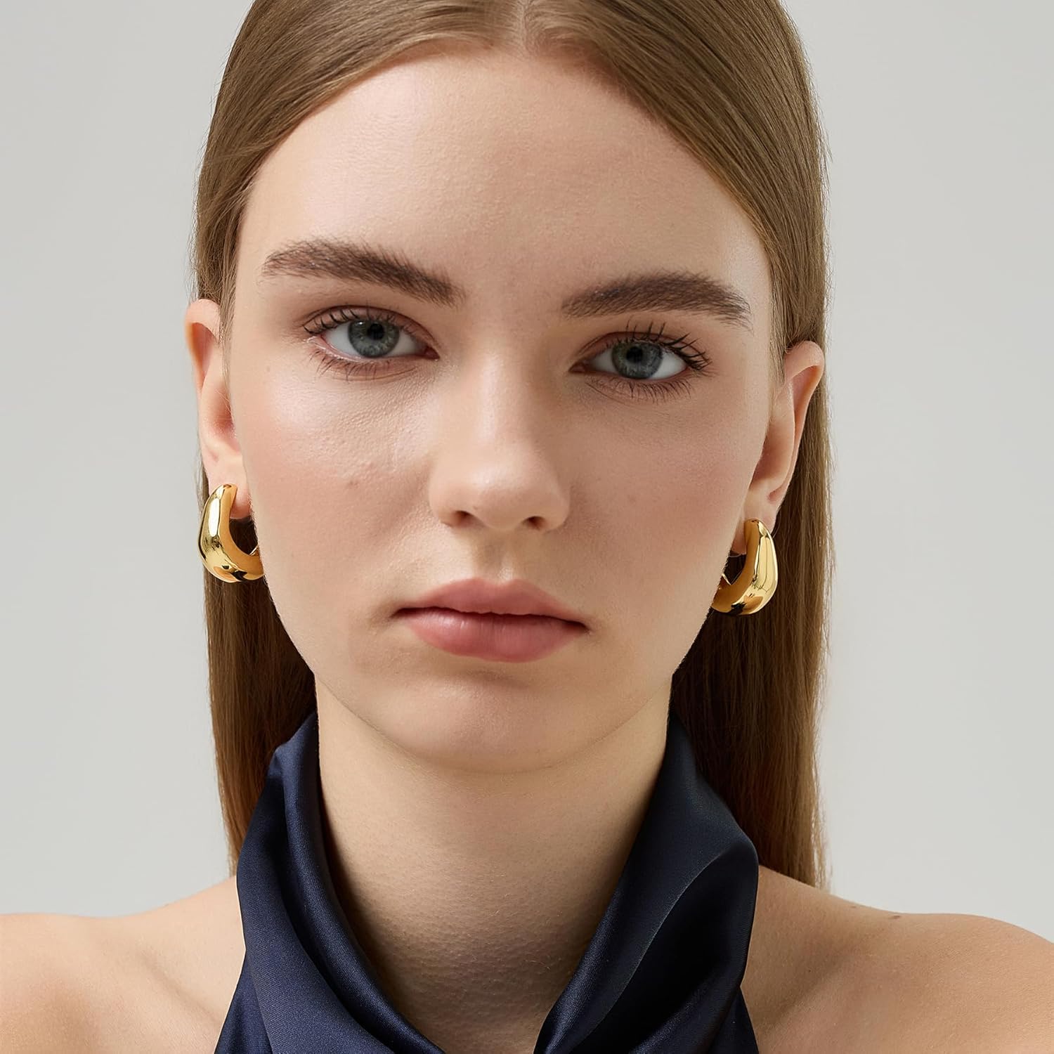 FRUMOS 18K Gold Plated Chunky Hoop Earrings for Women Fashion Thick Gold Hoops Set Jewelry for Birthday Christmas Gifts