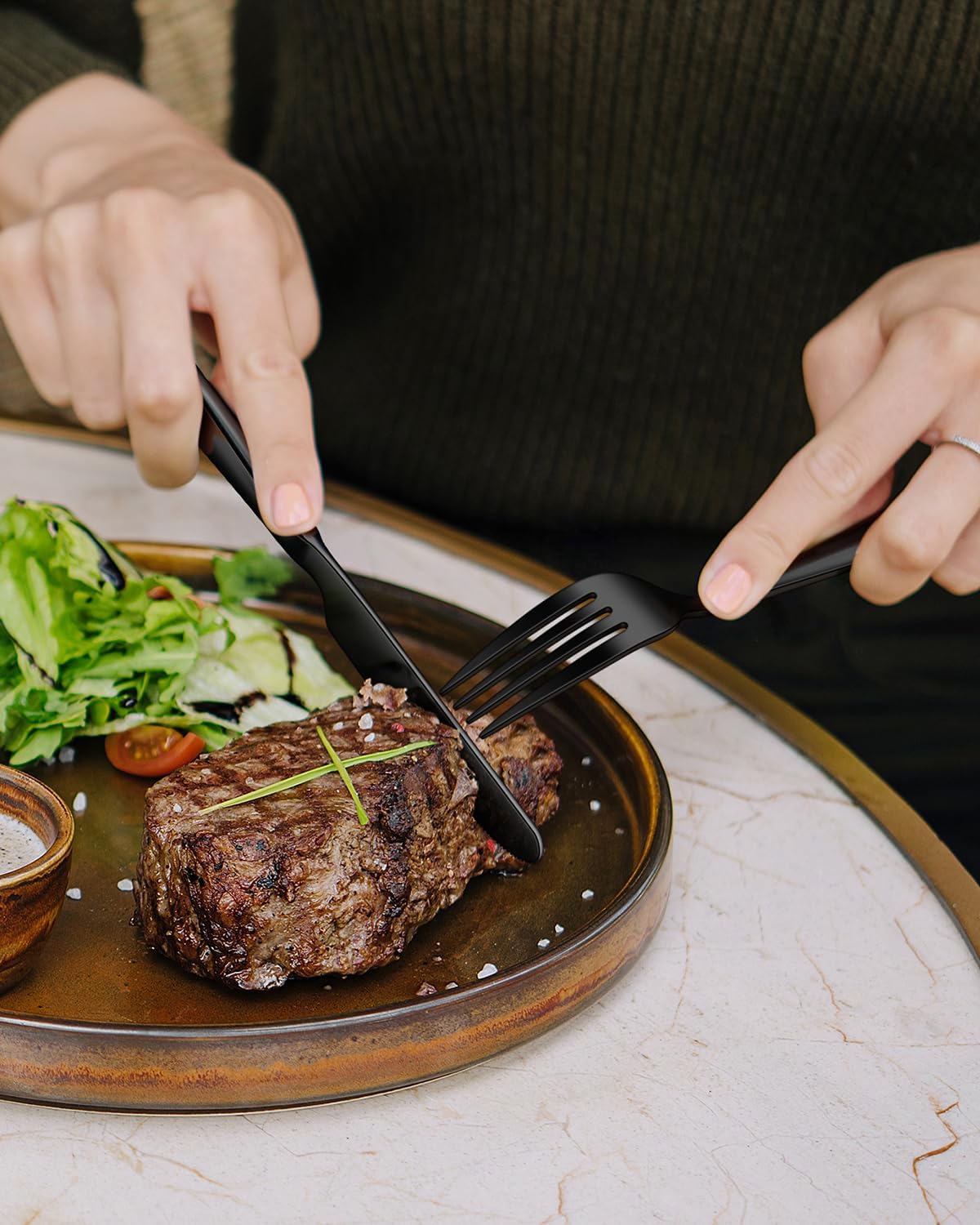 Stapava 20-Piece Black Silverware Set, Stainless Steel Food Grade Flatware Set for 4, Heavy Duty Mirror Tableware Cutlery Include Forks Spoons and Knives Set, Dishwasher Safe Utensils Set