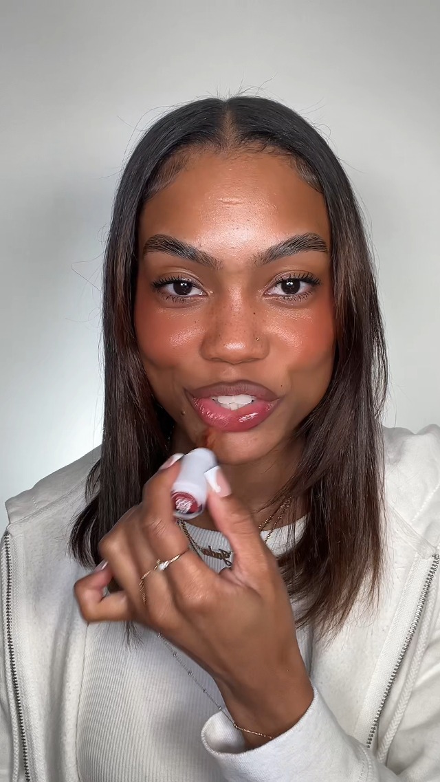 Amazon.com : REVLON Super Lustrous Glass Shine Balm, Hydrating
