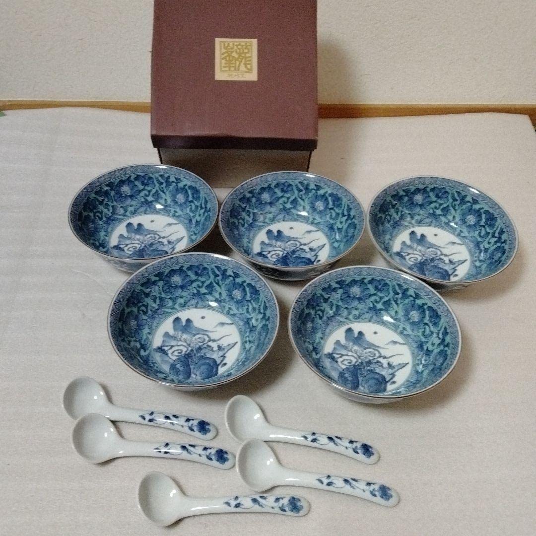 有田焼　龍峯窯　笹と菊絵丼揃　10客　染付　丼　めん鉢 Amazon.co.jp: 有田焼 龍峰窯 5個セット 山水画 ラーメン鉢 丼