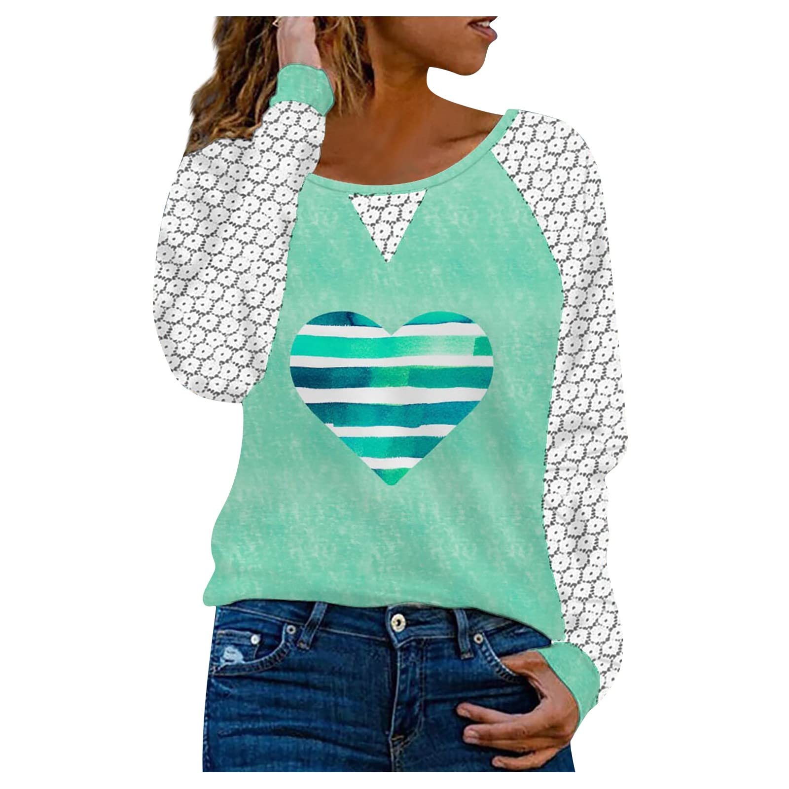 Yesunpxs Valentine's Day Women's Casual Round Collar Long Sleeve Shirts Heart Printed Tops Blouse Sweatshirt Pullover T-Shirt