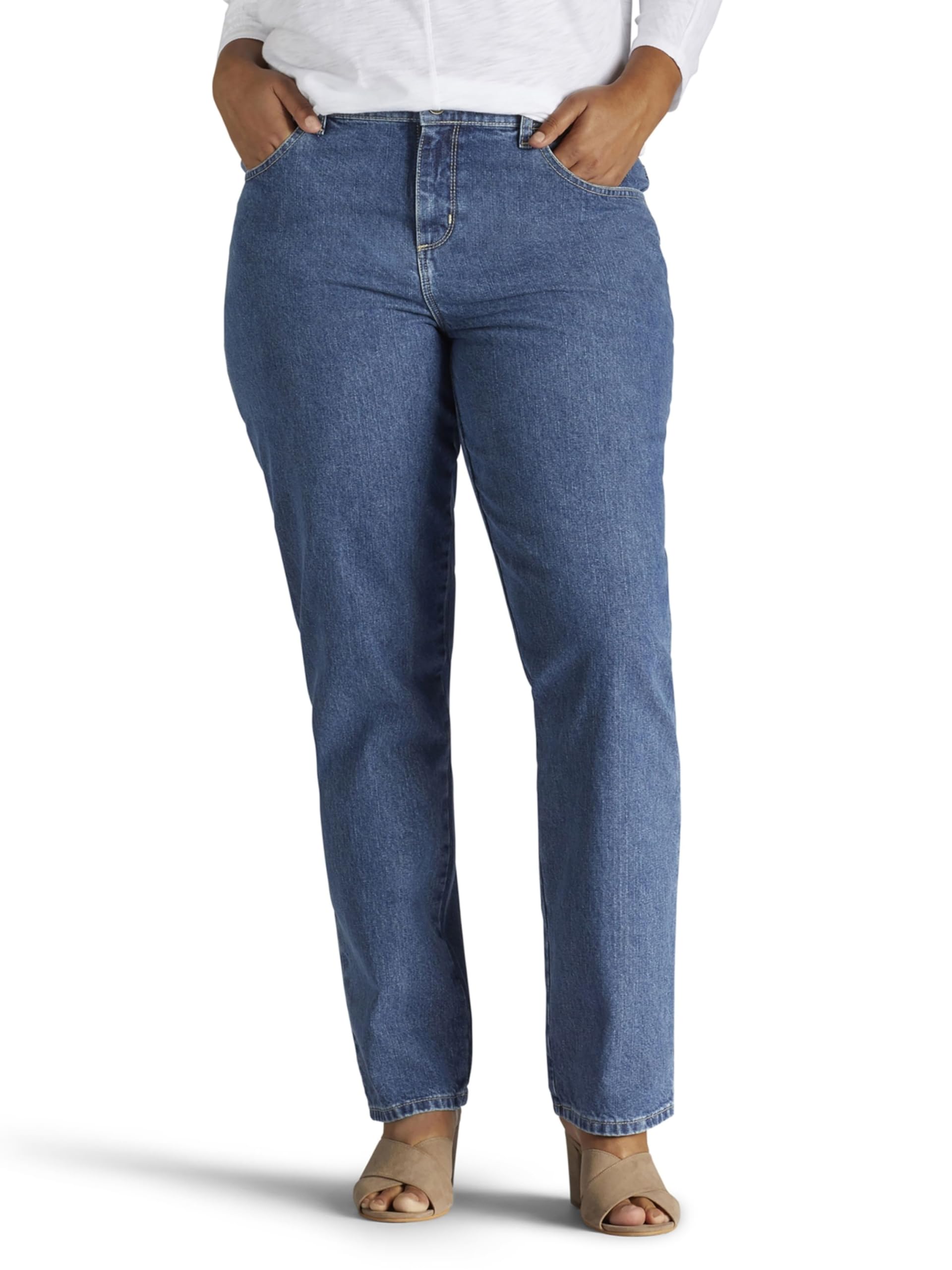 LEE Women's Relaxed Fit Straight-Leg Jean