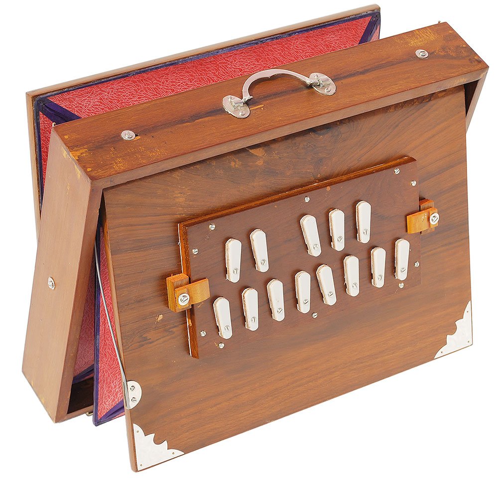Shruti Box Bois de teck Taille (40,6 x 30,5 x 7,6 cm) pouces ~ à l écoute : 440 Hz, Sac de transport, bois de teck naturel Couleur, principales – C vers C (inférieur Tone mâle type Reed), sur Good