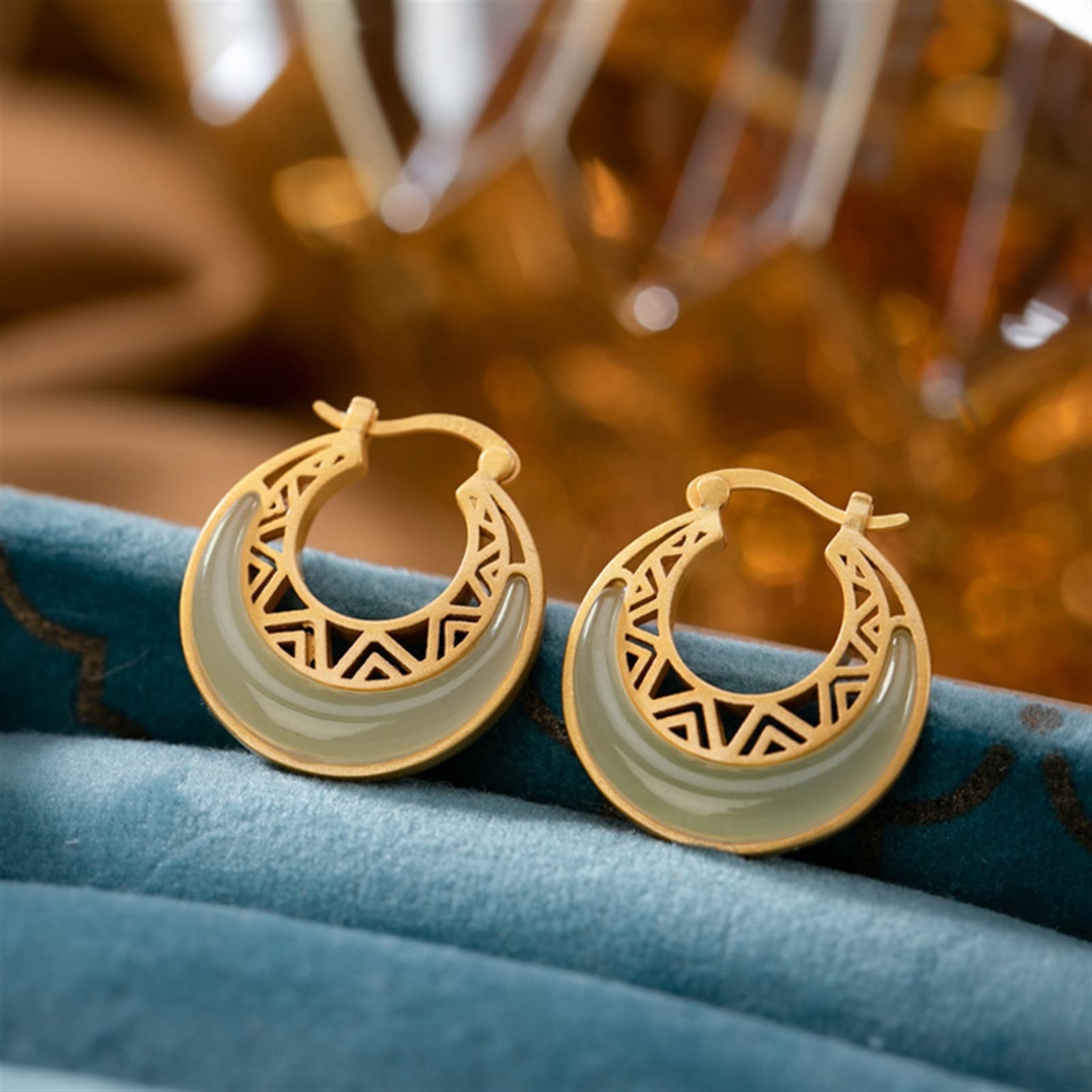 Pendientes de plata S925 chapados en oro con esmeralda para mujer, aretes sencillos con forma de luna, aretes de plata para novia