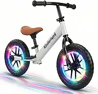 Bicicleta de Equilíbrio Infantil com Quadro de Alumínio, Sem Pedal, Leve, Assento Marrom Ajustável e Apoio Central para os Pés, Disponível em Branco, Laranja, Verde e Rosa