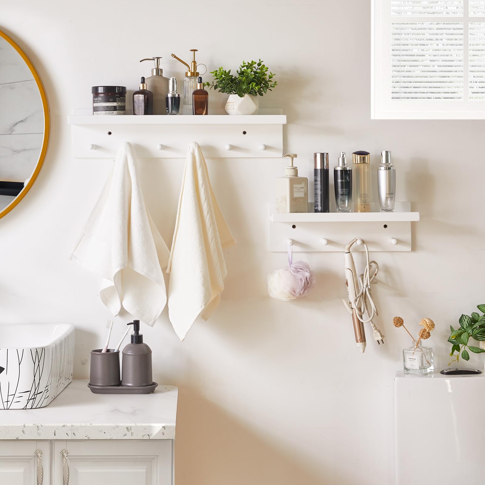 Aibiju Perchero de Madera con Estante Montado en la pared, Estante Colgante de pared de Entrada de 60 cm, para Baño, Cocina, Organizador de Llaves de Toalla Blanco YD-WS0260W