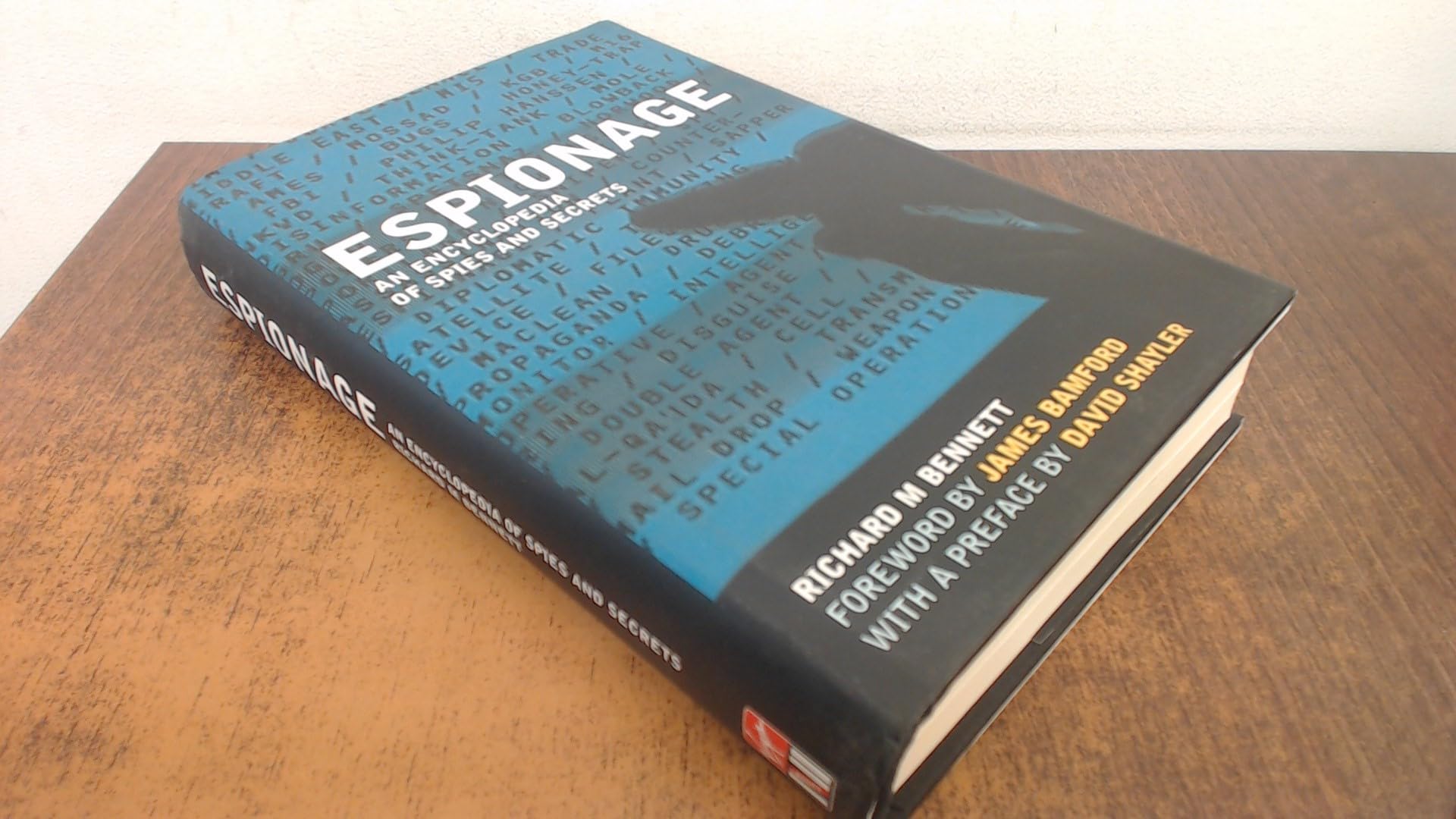 Espionage: An A-Z of Spies and Secrets (Virgin True Crime)
