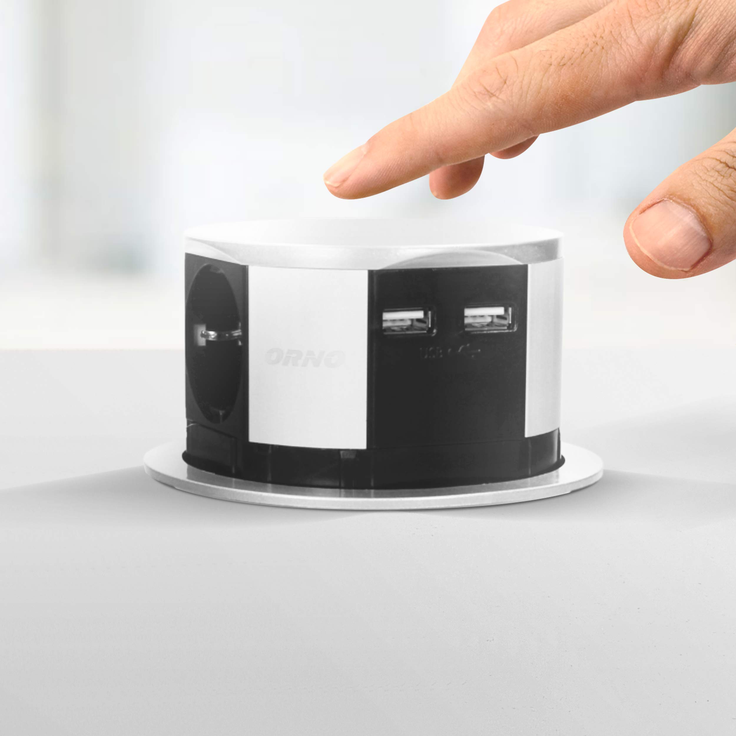 Orno AE-1342(GS) Presa Multipla a Scomparsa a 3 ingressi + 2x USB 3650W max Ø 10 cm con cavo Schuko da 1,5 m