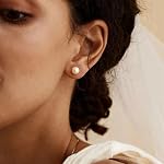 ZHESHY Pearl Boucles d'oreille pour femmes 925 Boucle d'oreille en argent sterling Dainty 14K Boucles d'oreilles de perles plaquées or pour femmes tendance blanc 6 8MM Pearl CZ Diamant Hypoallergénique Boucle d'oreille Cadeau de bijoux
