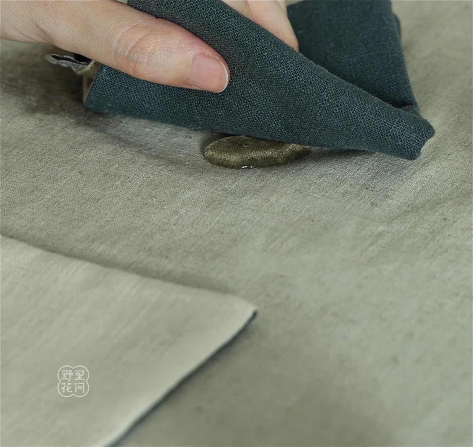Strofinacci Strofinaccio 20x20 cm ricamato su entrambi i lati blu intenso/beige tappetino assorbente in cotone e lino ispessito Bere il Tè