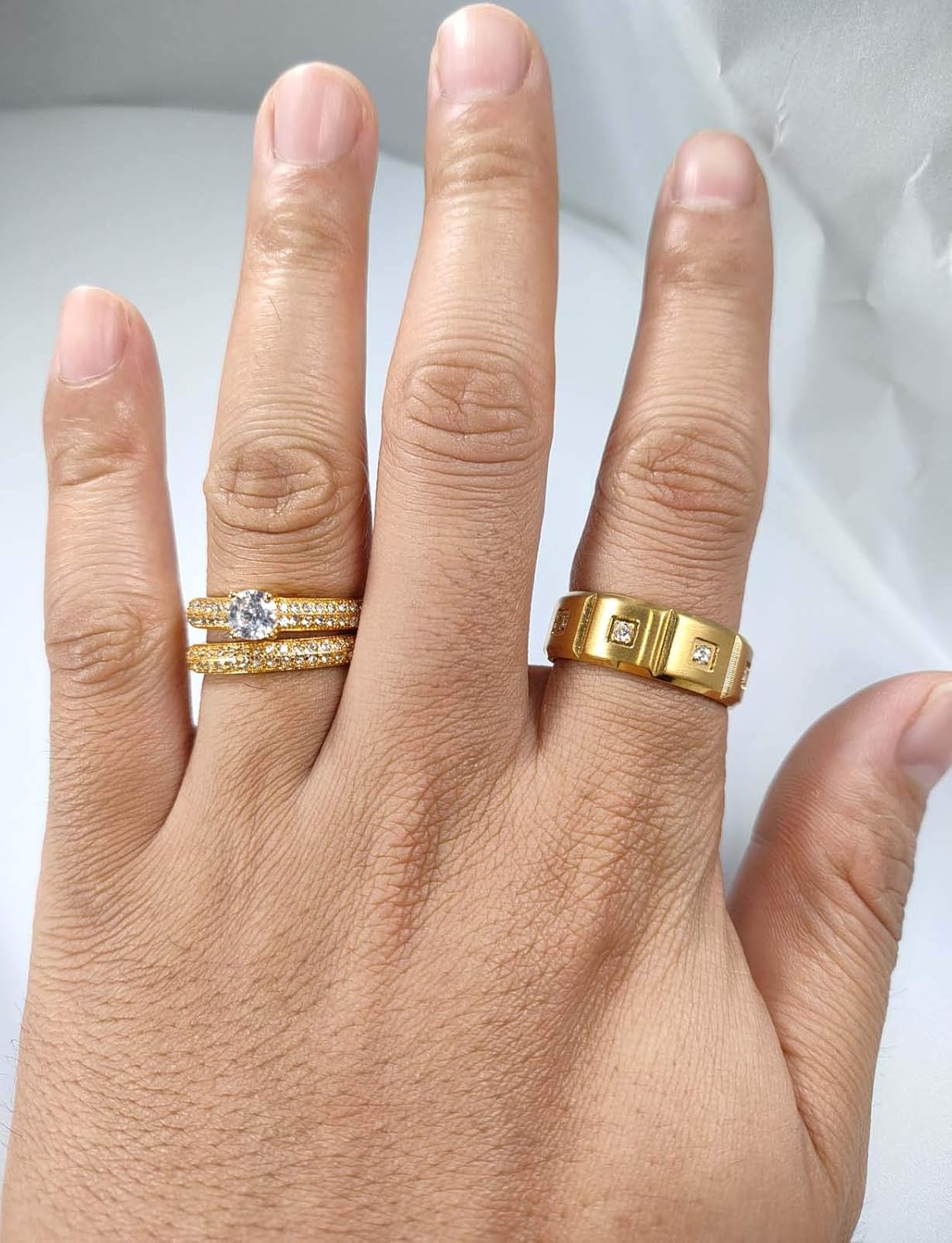 ringheart 2 Rings Yellow Gold Plated His and Hers Rings Couple Rings Cz Womens Wedding Ring Sets Titanium Steel Mens Wedding Bands