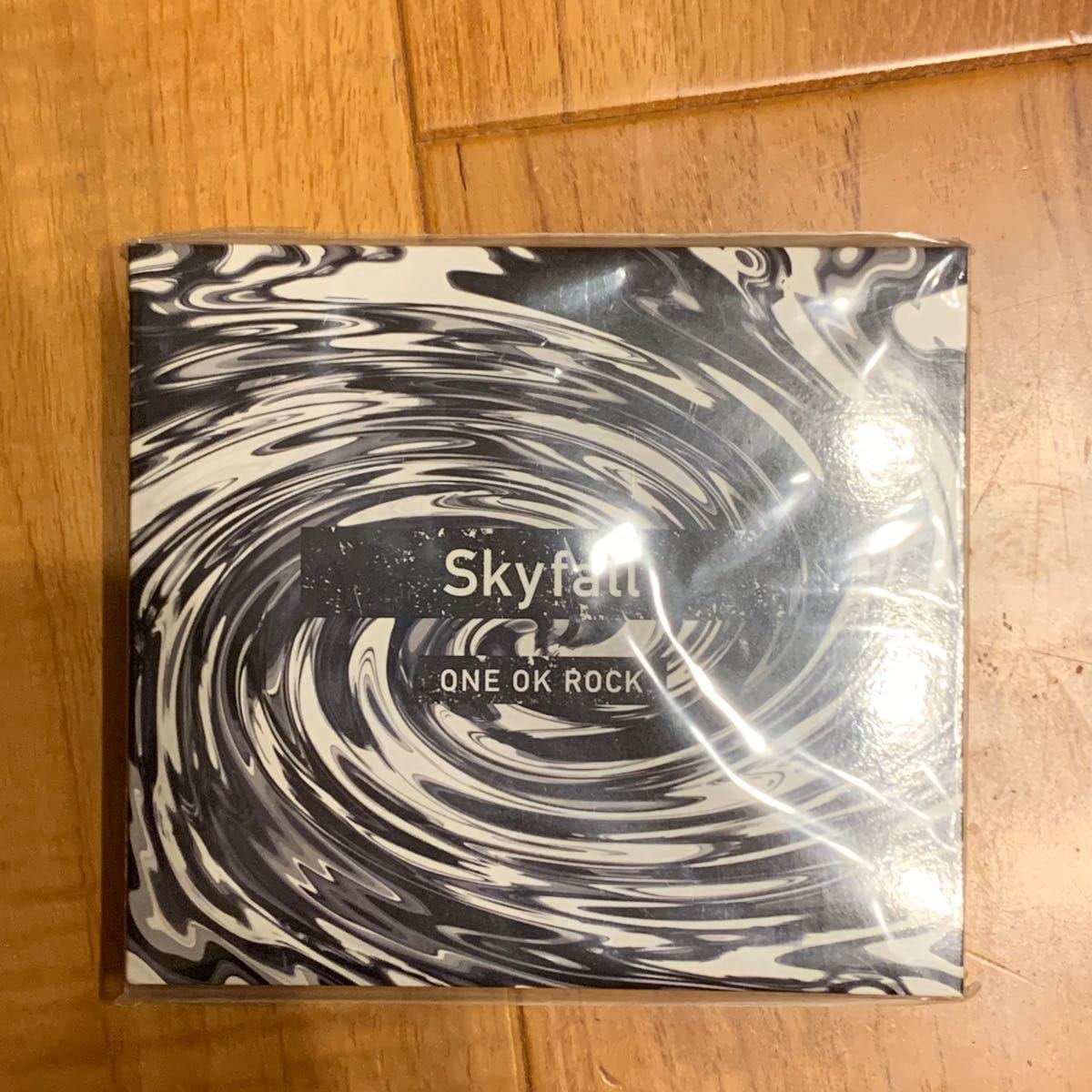 ＯＮＥ OK ＲＯＣＫ skyfall Amazon.co.jp: One OK Rock Skyfall Skyfall : Toys & Games