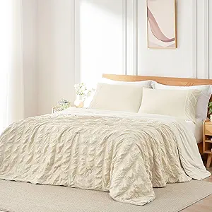 Cozy Bliss Cooling Comforter Seersucker Plaid Queen, Q-Max 0.4 Reversible Lightweight Cooling Blanket, Breathable Silk Smooth Summer Bedding Quilt for Hot Sleepers Night Sweats Khaki