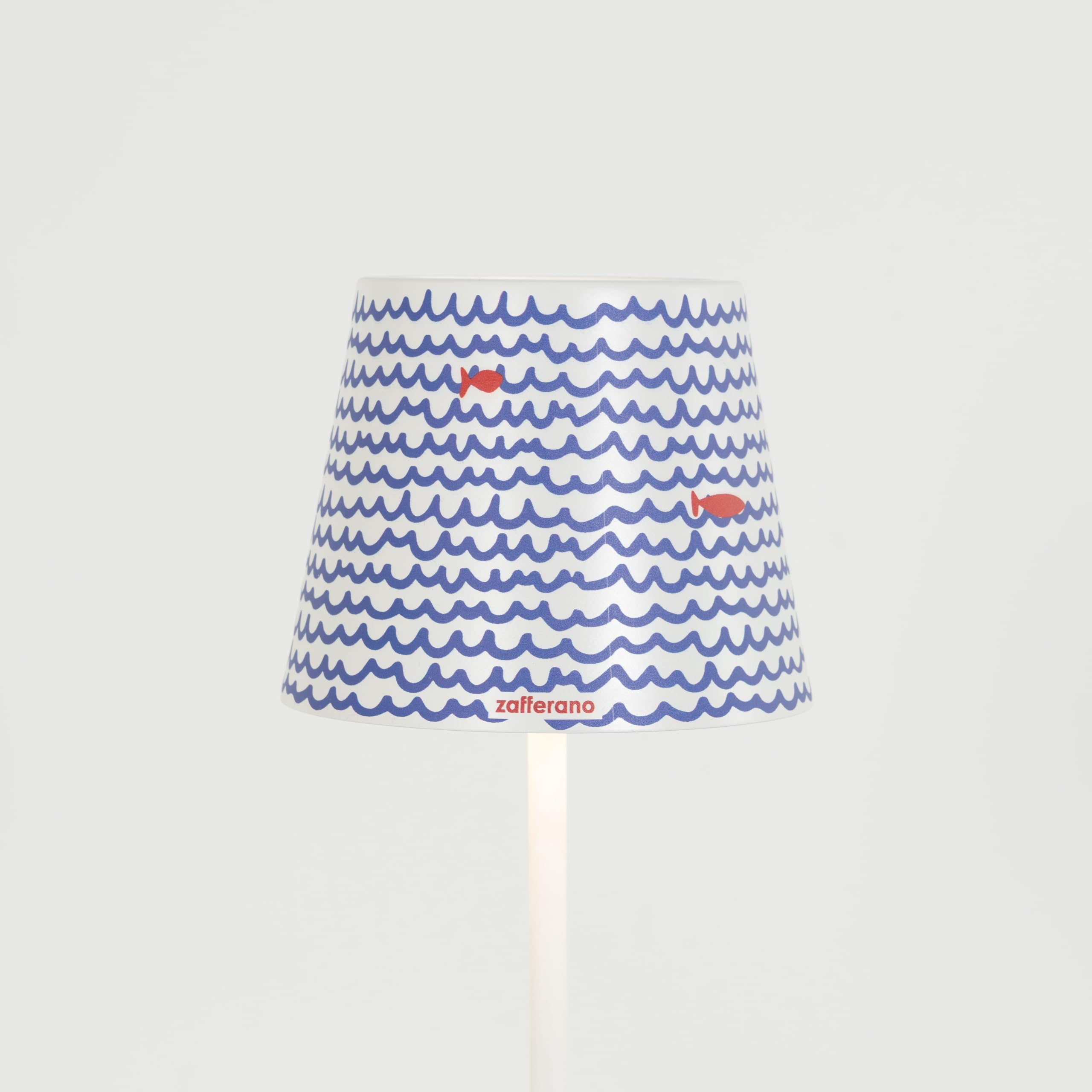 Zafferano, Poldina Pro Lamp met Kap, Snoerloze en Oplaadbare Tafellamp met Touch Control, Buitenlamp, Dimmer, 2200-3000 K, Hoogte 38 cm, Kleur Wit - Kerstmis Snoepjes Zafferano, Poldina Pro Lamp met Kap, Snoerloze en Oplaadbare Tafellamp met Touch Control, Buitenlamp, Dimmer, 2200-3000 K, Hoogte 38 cm, Kleur Wit - Kerstmis Snoepjes