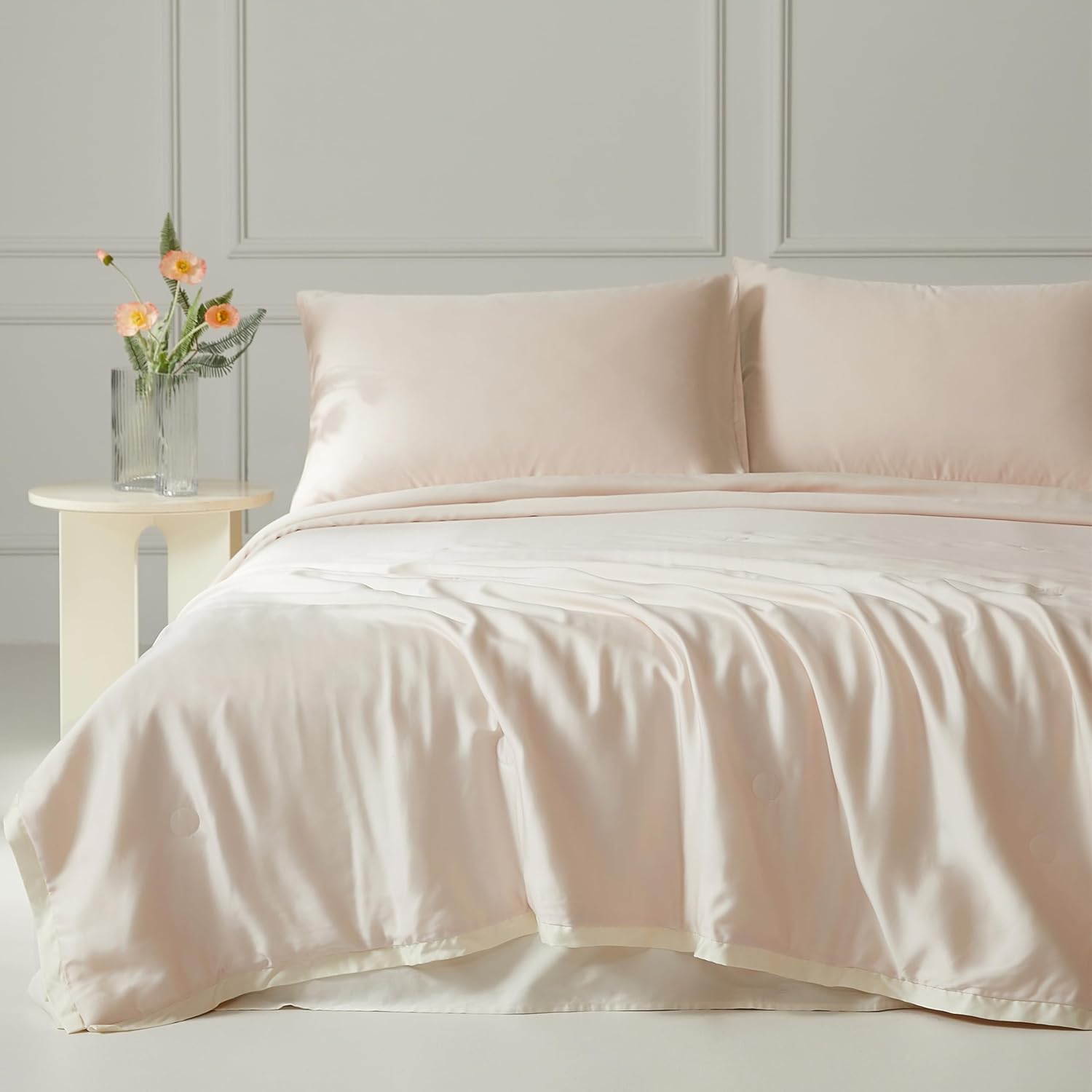 Eucalyptus Cooling Comforter Breathable Tencel Lyocell Fiber Quilt Queen Cooling Blanket for Hot Sleeper Machine Washable Lightweight Duvet for Summer Queen Misty Pink