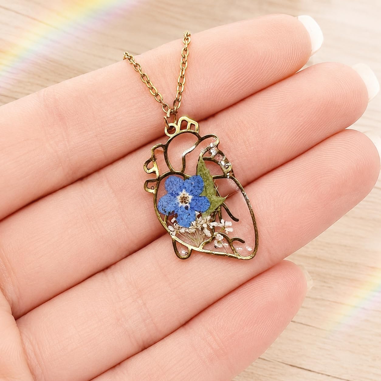 BeFloral Collana Cuore Anatomico in Acciaio Oro con Fiori Veri Non Ti Scordar di Me e Resina Ciondolo Artigianale Elegante Catena Regolabile Donna Regalo Compleanno San Valentino Anniversario per Lei