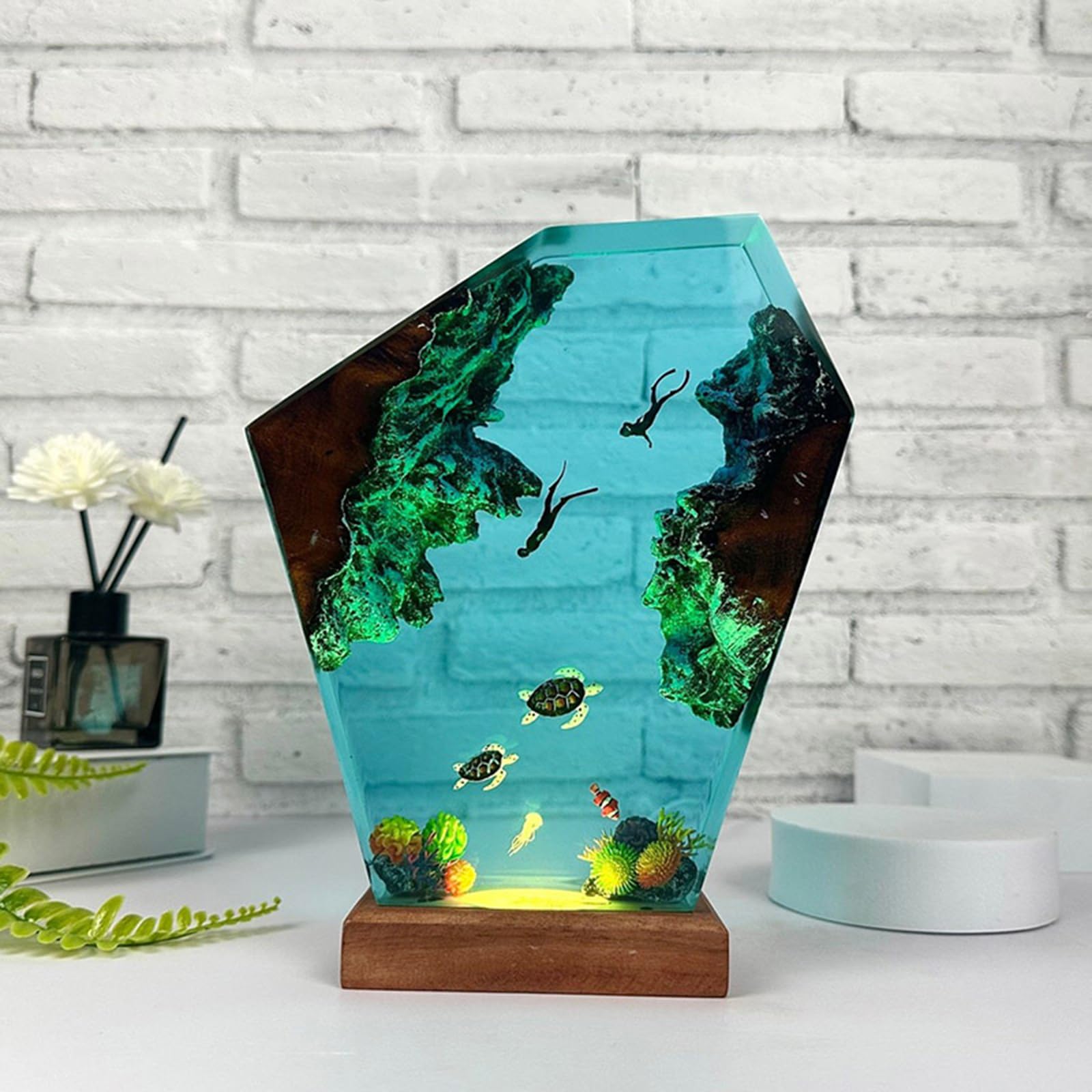 Drawelry Ocean Epoxy Resin Lamp with LED, Handmade Shark Diver Night Light, Deep Sea Decor for Desk Bedroom, Unique Birthday Gift for Men Dad Diving Lovers (Turtle & Baby Turtle)