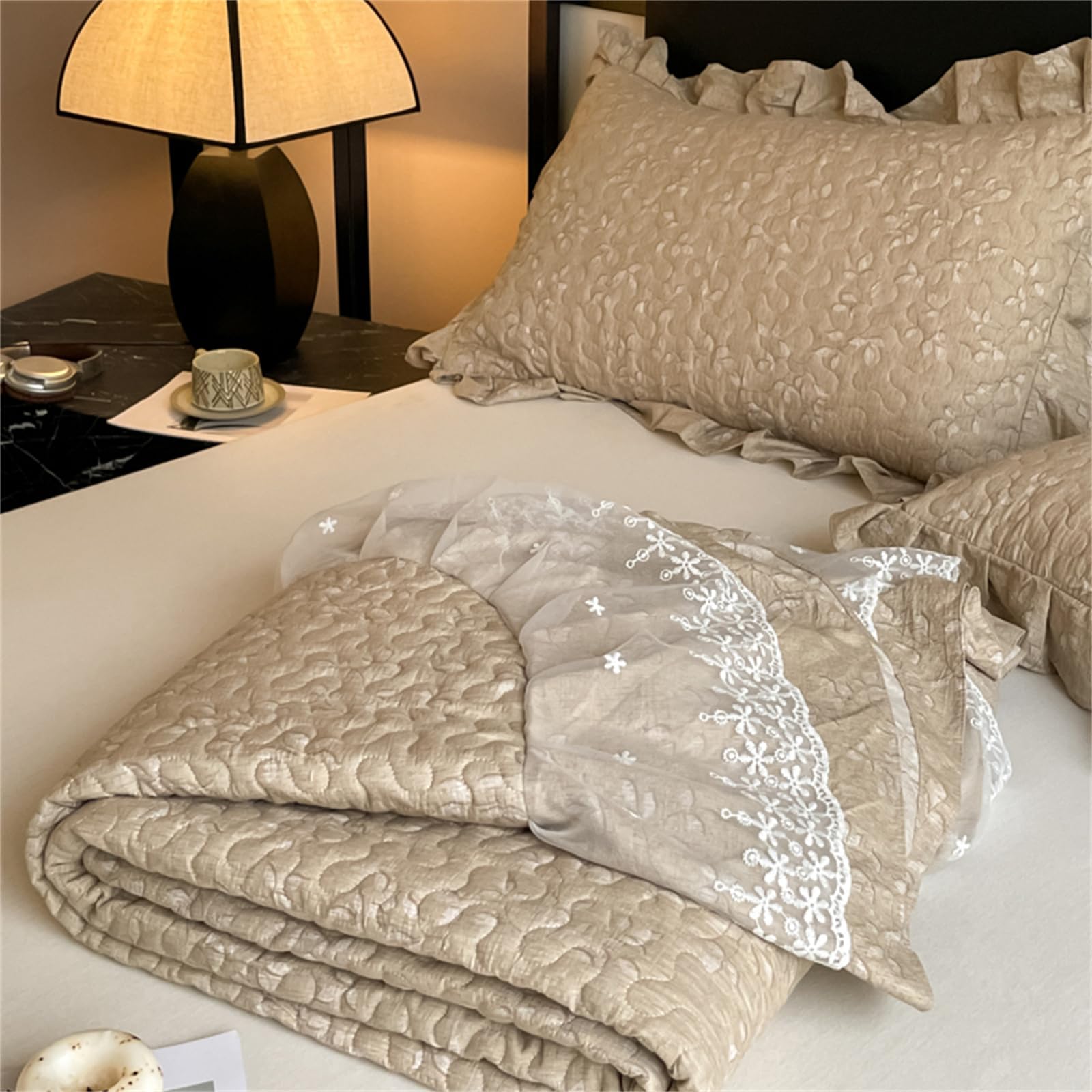 Highdi Planta Floral Colcha Acolchada Individual/Doble/King, Colcha Cama Patchwork con Ribete Volante Manta Sofa, Manta Cama Reversible Diseño Cama para Alle Jahreszeiten (Marrón Claro,250x270cm)
