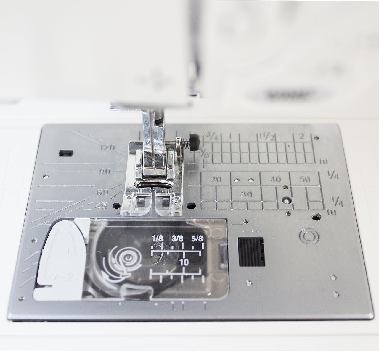 Janome Memory Craft Horizon 8200QCP Special Edition With Exclusive Bundle