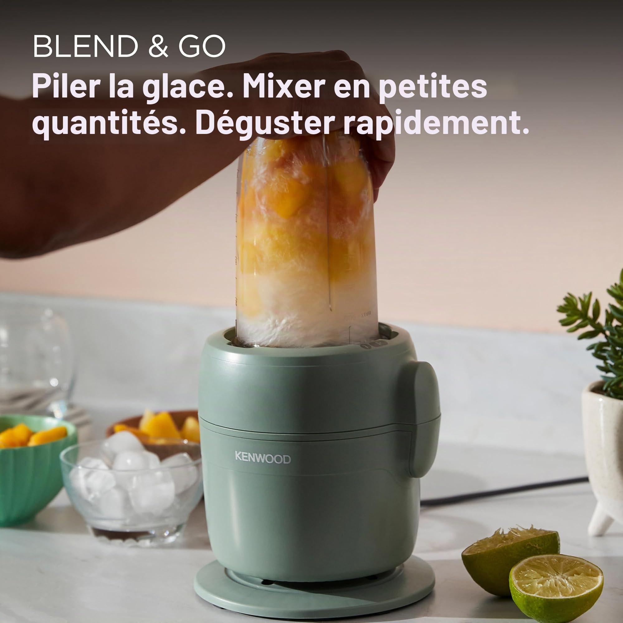 Kenwood MultiPro Compact Processeur alimentaire avec Express Serve, lame en acier inoxydable, disques pour couper et râper, récipient de 600 ml, fonction Pulse, vert eucalyptus (FDP23.380GR)