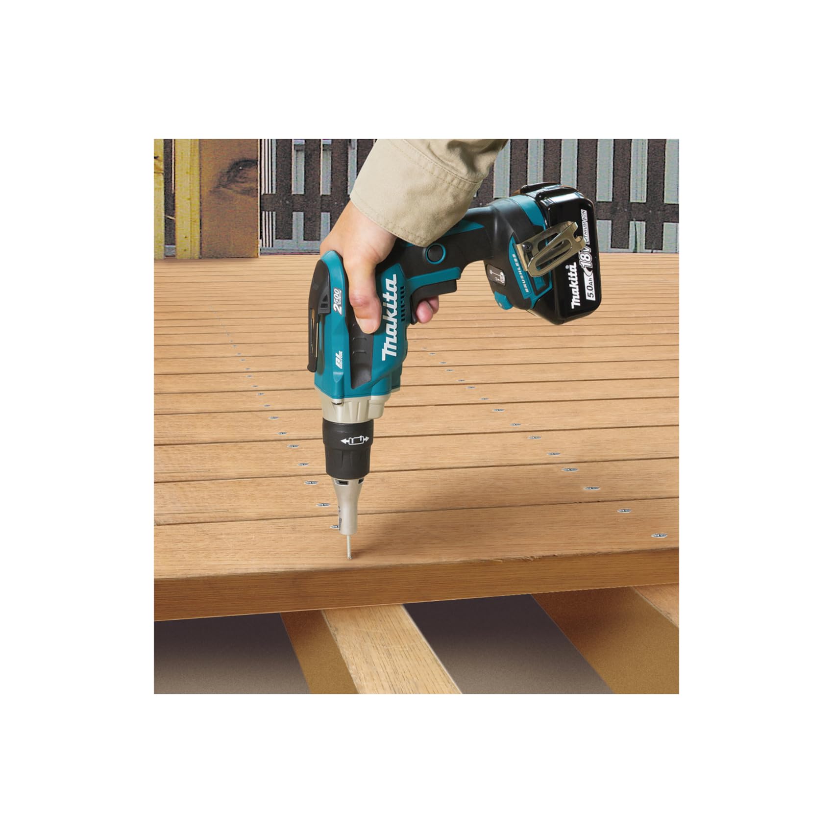MAKITA DFS250Z - Atornillador 18V 0-2.500rpm BL punta