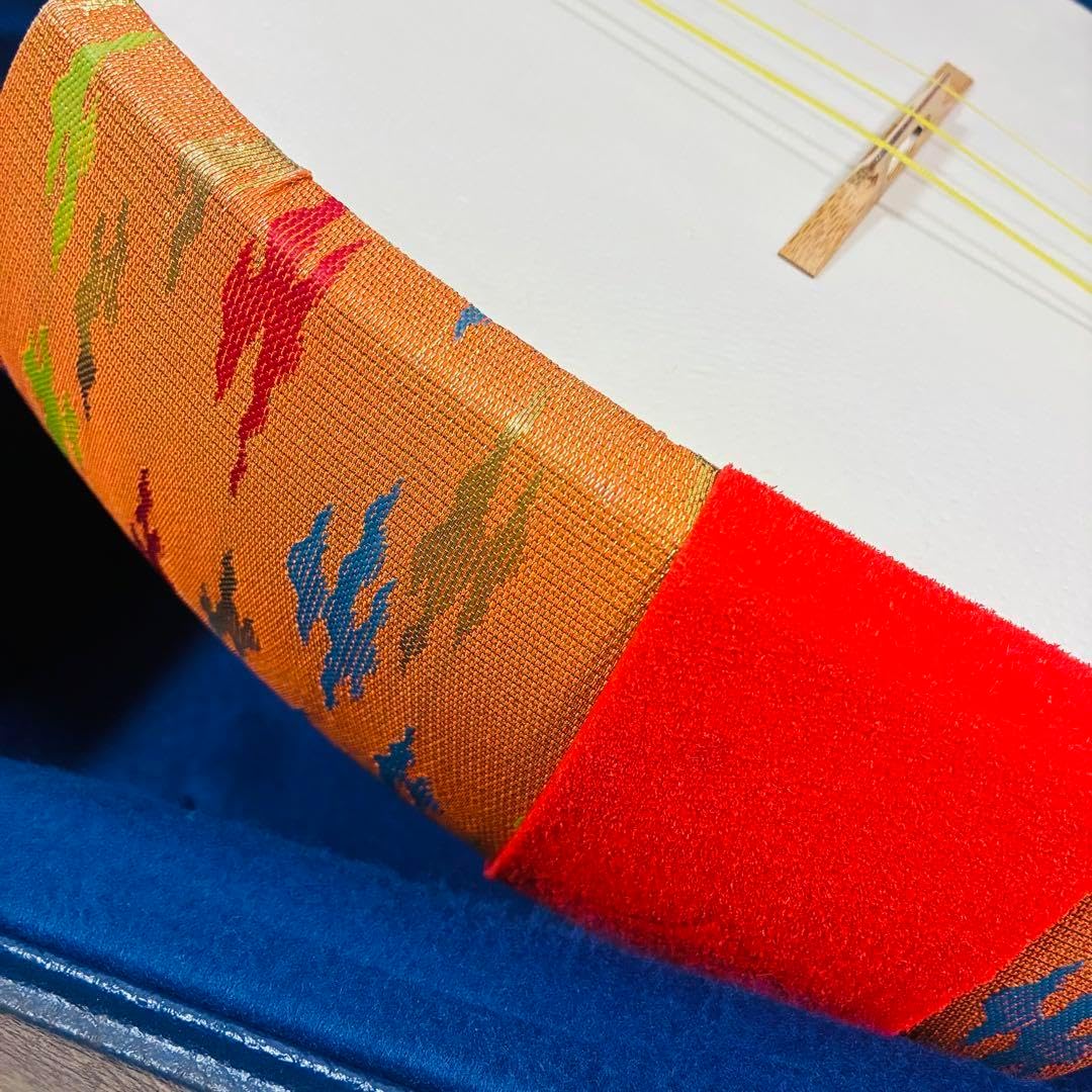 状態良好】三味線 地唄 中棹 紅木 丸打胴 ハードケース 天然皮