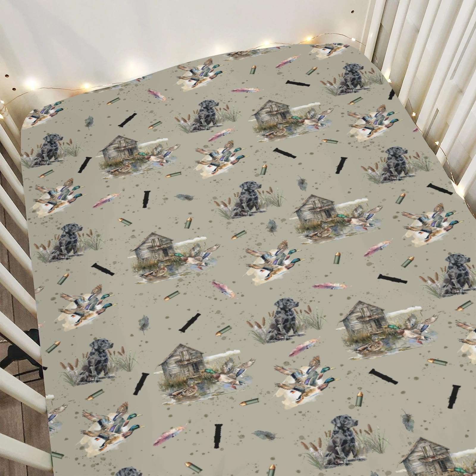 Vintage Duck Hunting Hunter łóżeczko dziecięce prześcieradła dla chłopca dziewczynki 132 cm x 71 cm retro kaczki krzyżówki psy dom wiejski miękki przytulny dopasowany pokrowiec na materac do łóżeczka