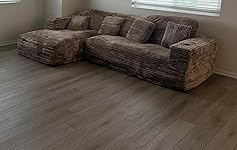 Review Image by Maria Olmos Maria Olmos