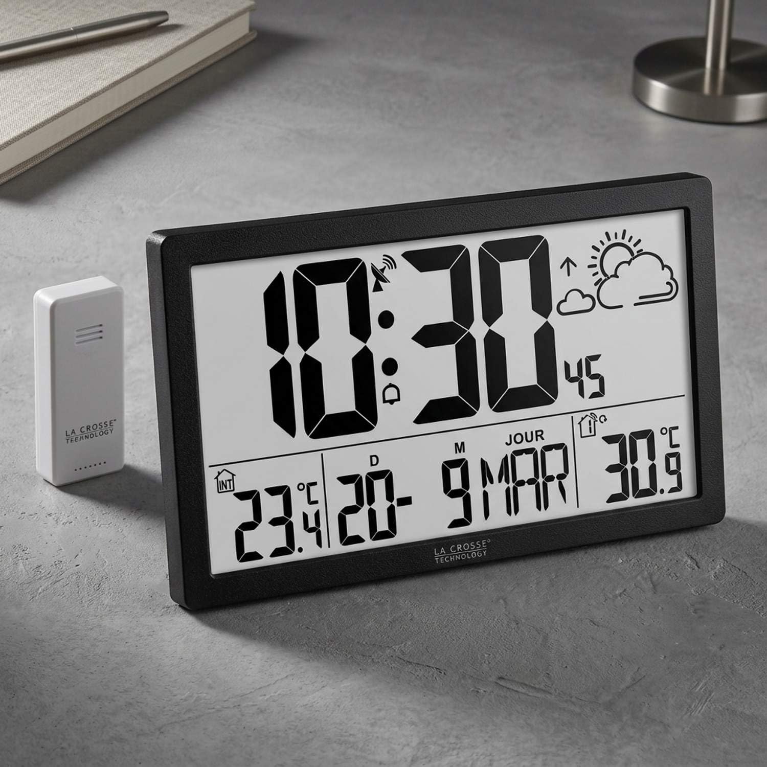 La Crosse Technology Orologio da parete radiocontrollato schermo gigante