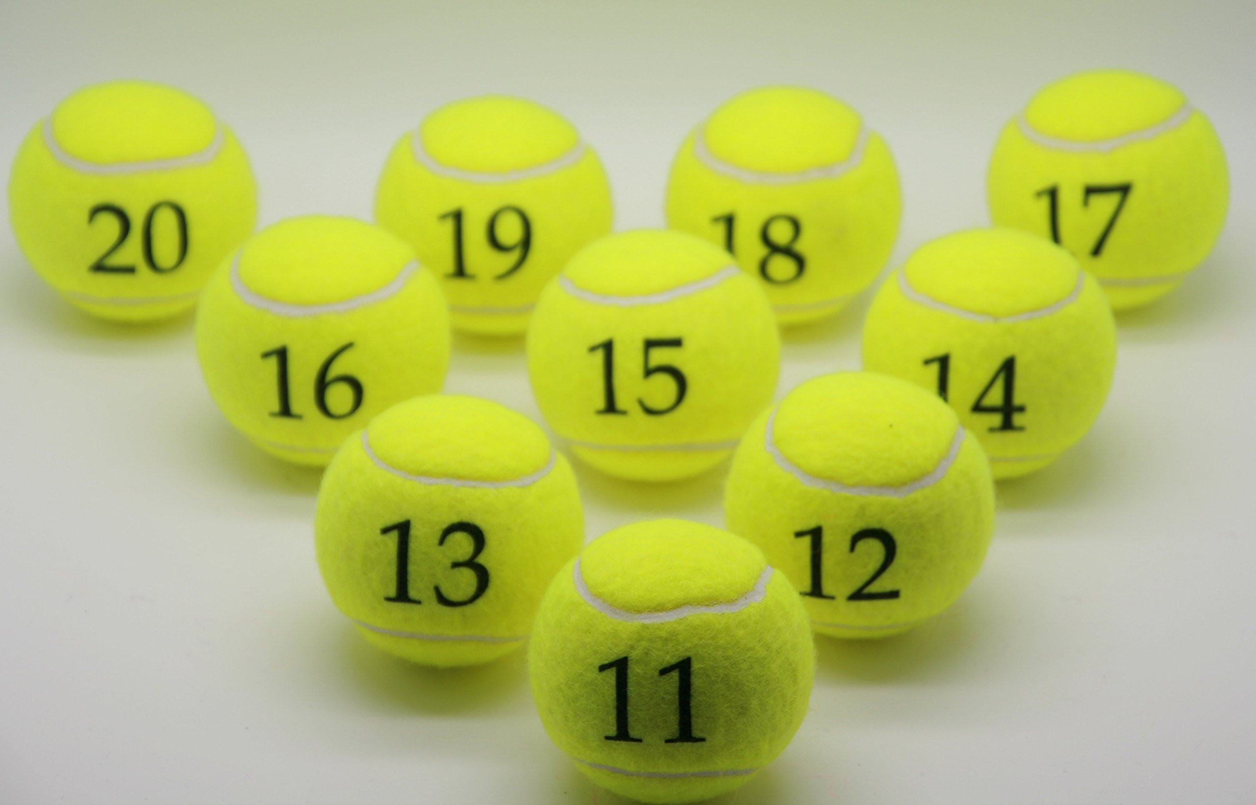 Prix de balles de tennis de Nombre de type 1 -20 2 balles fabriqué au Royaume-Uni