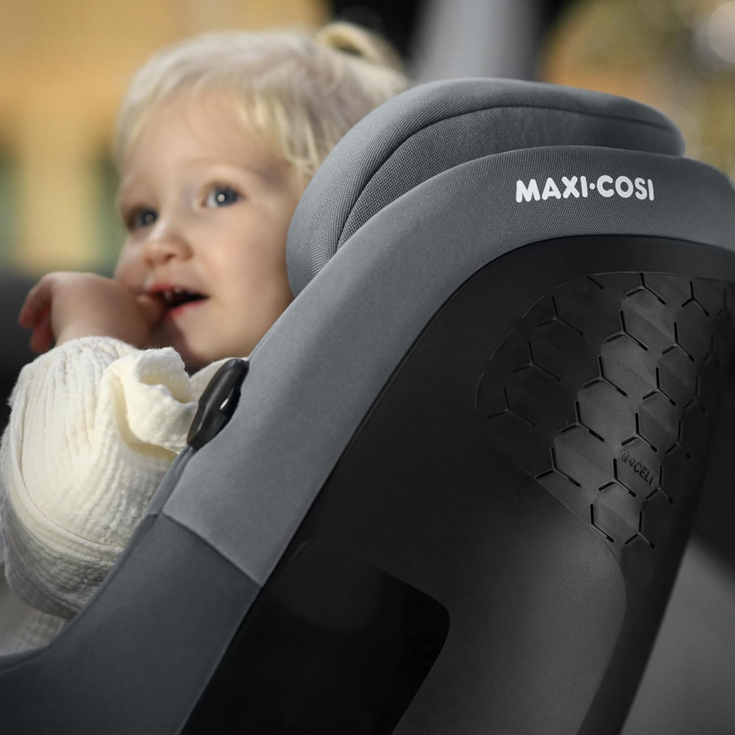 Maxi-Cosi Pearl S i-Size, Seggiolino Auto per Bambini 3 mesi-4 anni, 0-18 kg, 61-105 cm, Seggiolino Auto Neonato Reclinabile 5 Posizioni, Cinture Easy-in, Protezione G-CELL, Tonal Graphite