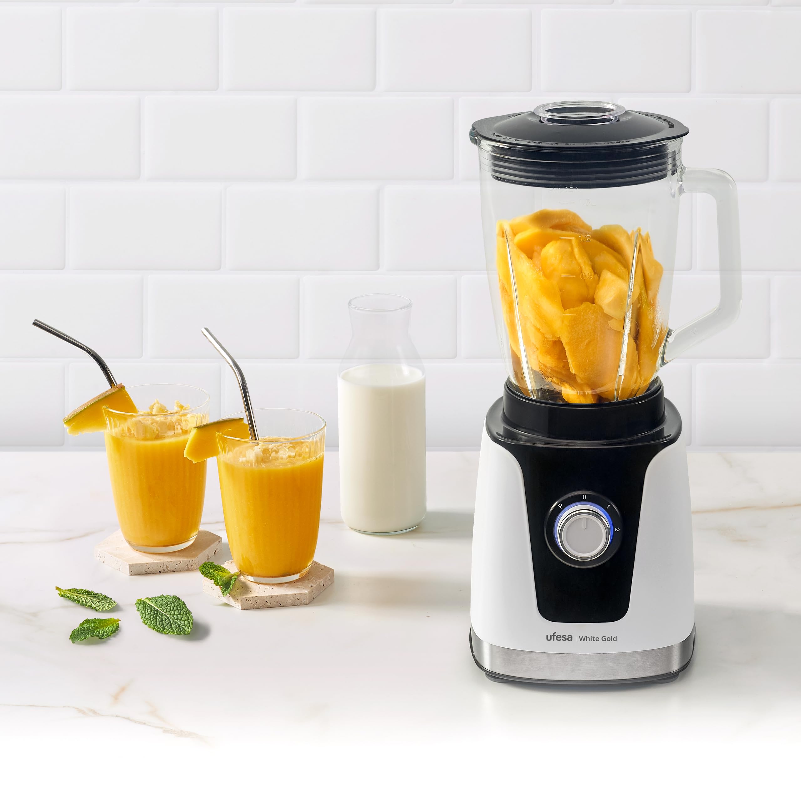 PURLINE HOMEAPP BV 400W glazen blender met 1,5L glazen kan en 5