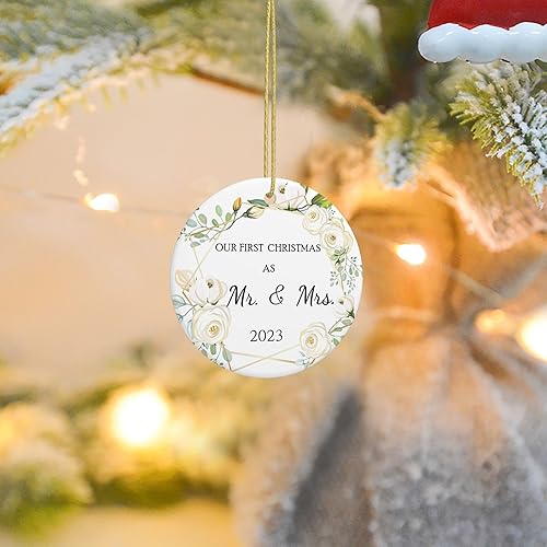 Miniatura 5 de Adorno de Navidad para bebé 2023, adorno de recuerdo para bebé recién nacido, decoración colgante de cerámica de 3 pulgadas para árbol de Navidad,