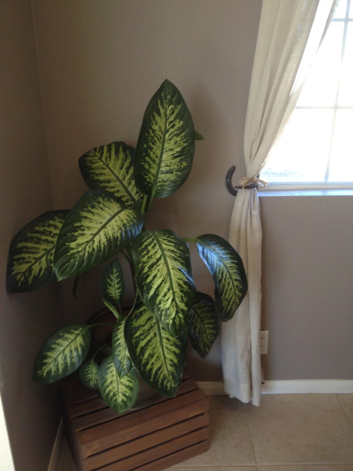 Rustic Horseshoe Curtain Rod Holders and Curtain Tie Back - Perfect Curtain Hangers for Windows and Sliding Doors - Natural Metal