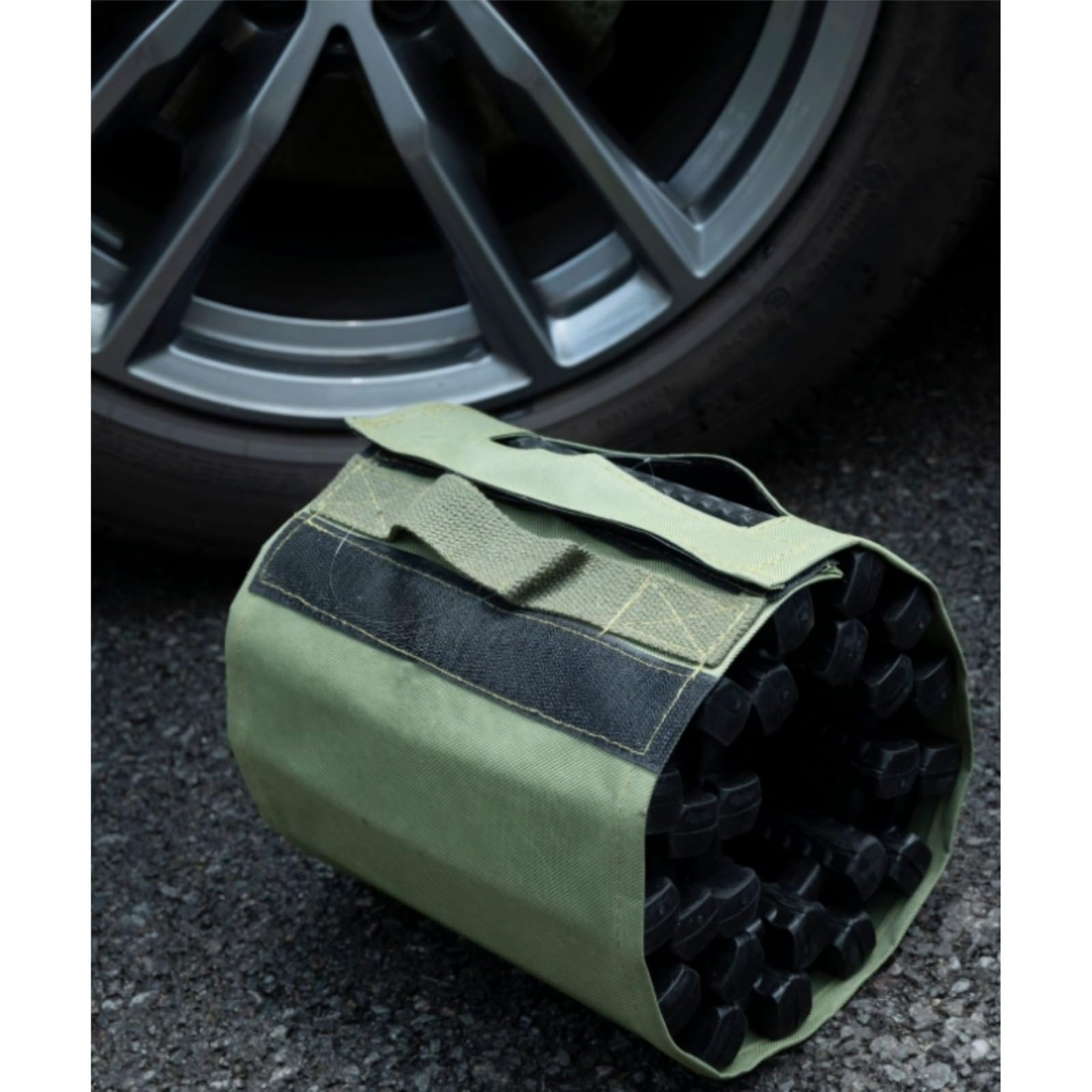 Auto Anfahrhilfe 100 x 21 cm Traktionshilfe Schwerlast Gummi Anfahrtshilfe Set Traktionsmatte mit Tragetasche Schwarz Wohnmobil Sandbleche für KFZ Auto Winter，auffahrkeile für wohnmobil.