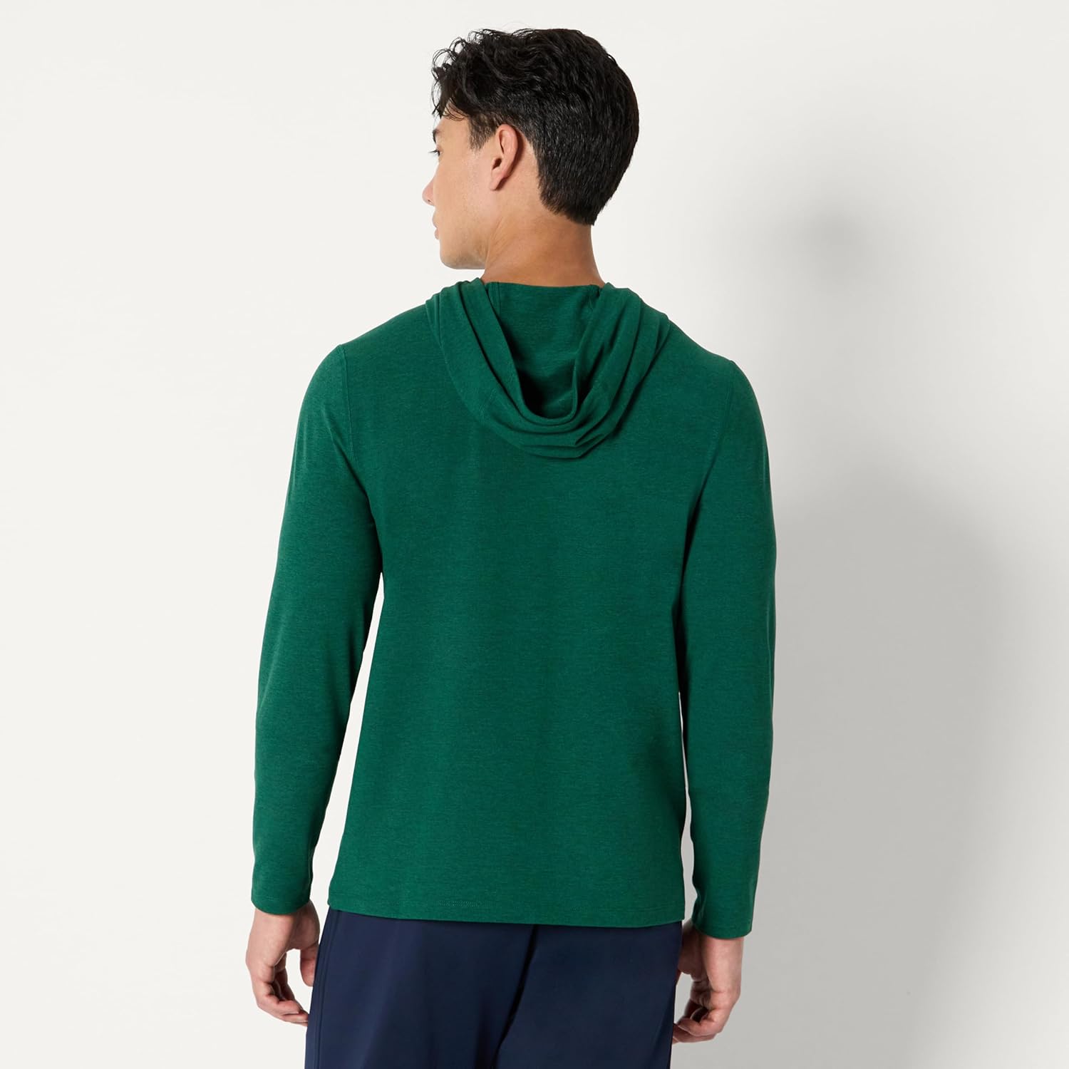 Amazon Essentials Men's Athletic Soft Performance Lightweight Quarter-Zip Hoodie Long Sleeve Workout Top - Image 3